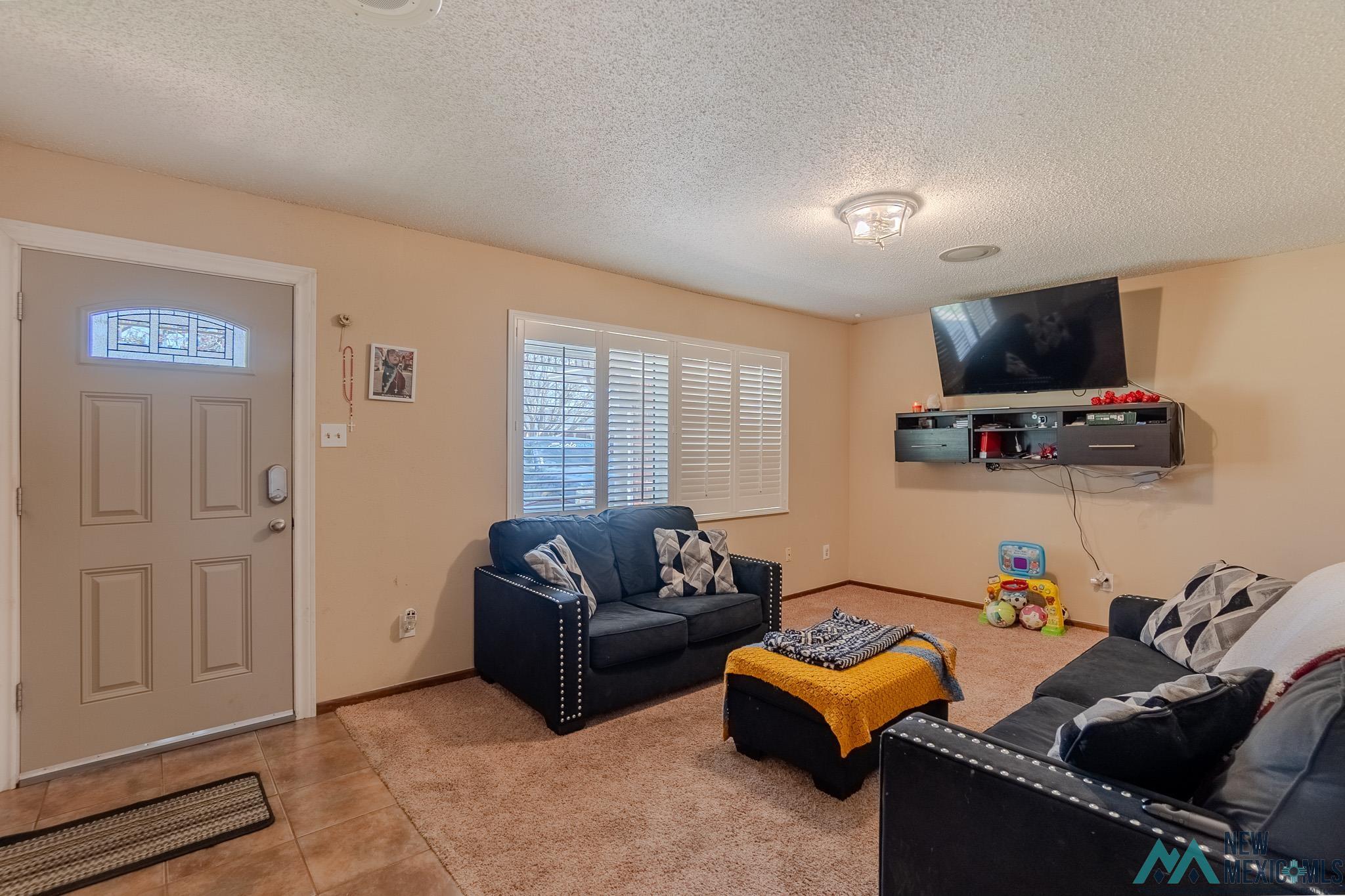 105 Texas Drive, Portales, Texas image 2