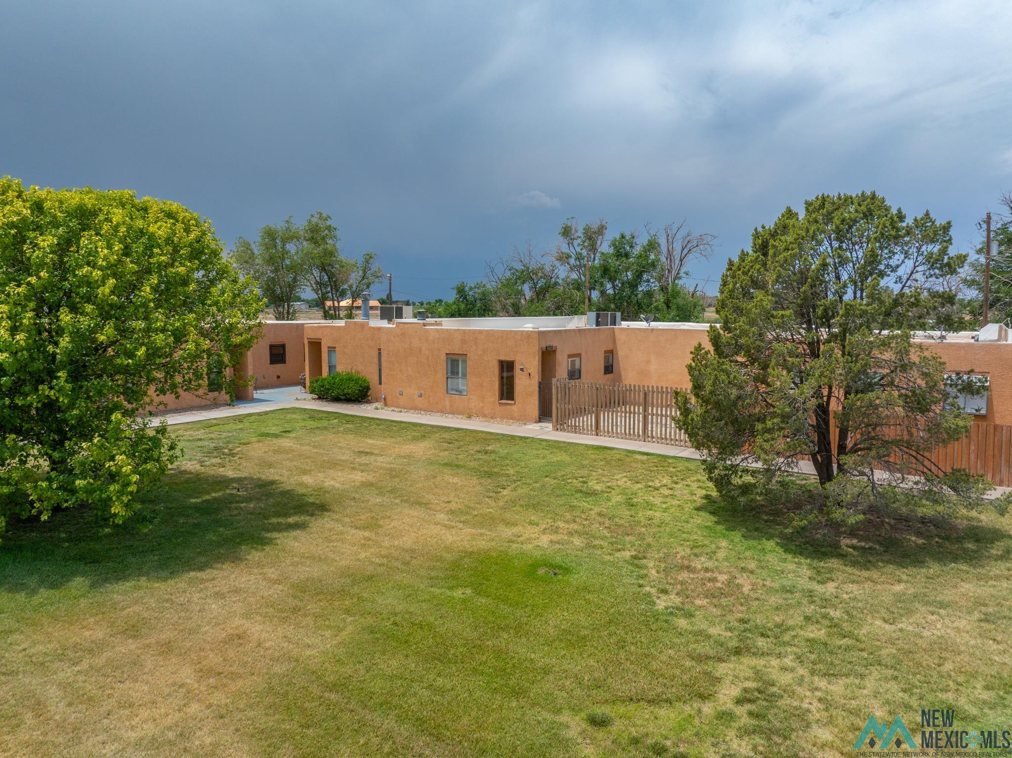 1308 S Sunset Avenue, Roswell, Texas image 1