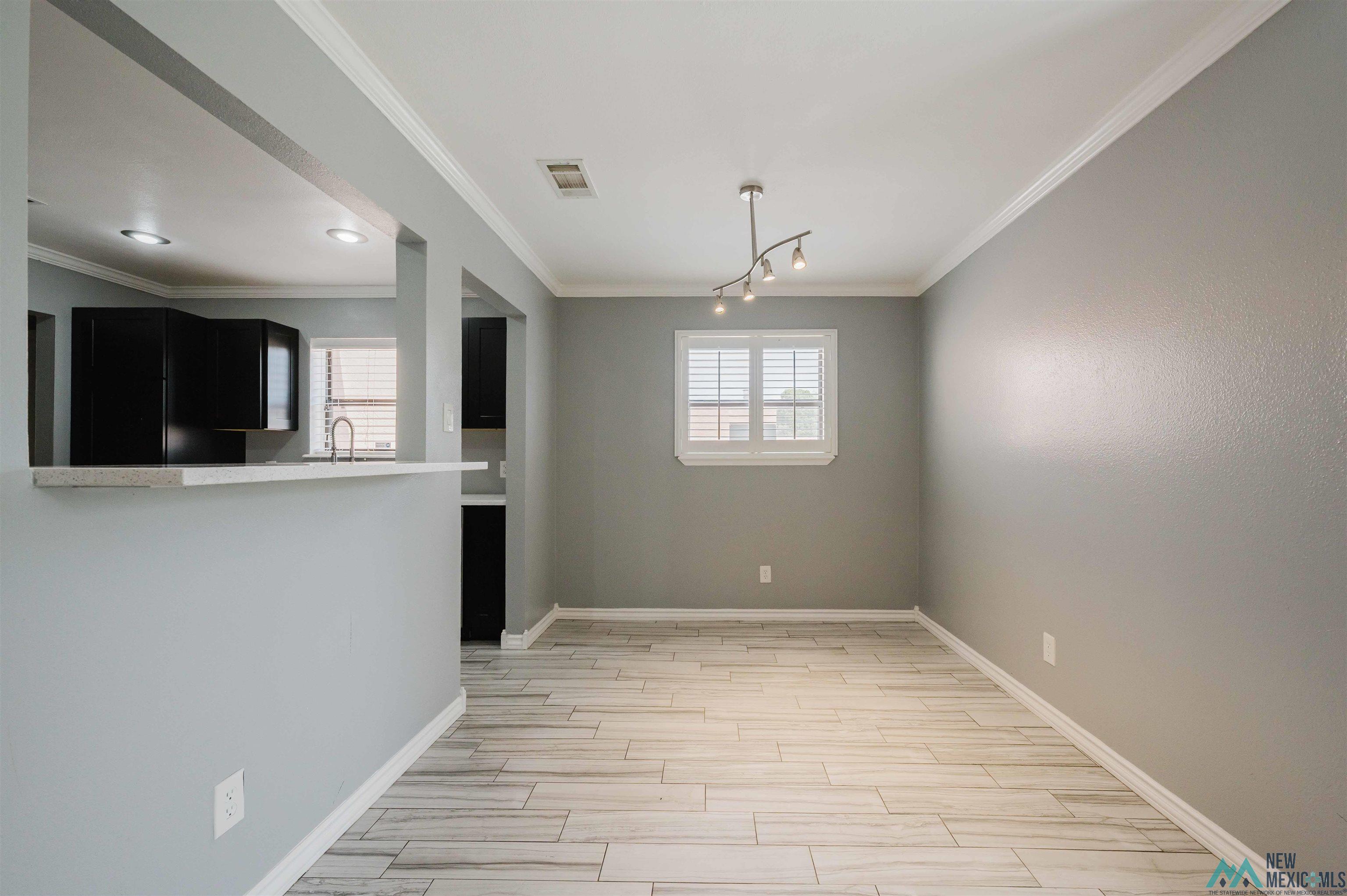 1308 S Sunset Avenue, Roswell, Texas image 22