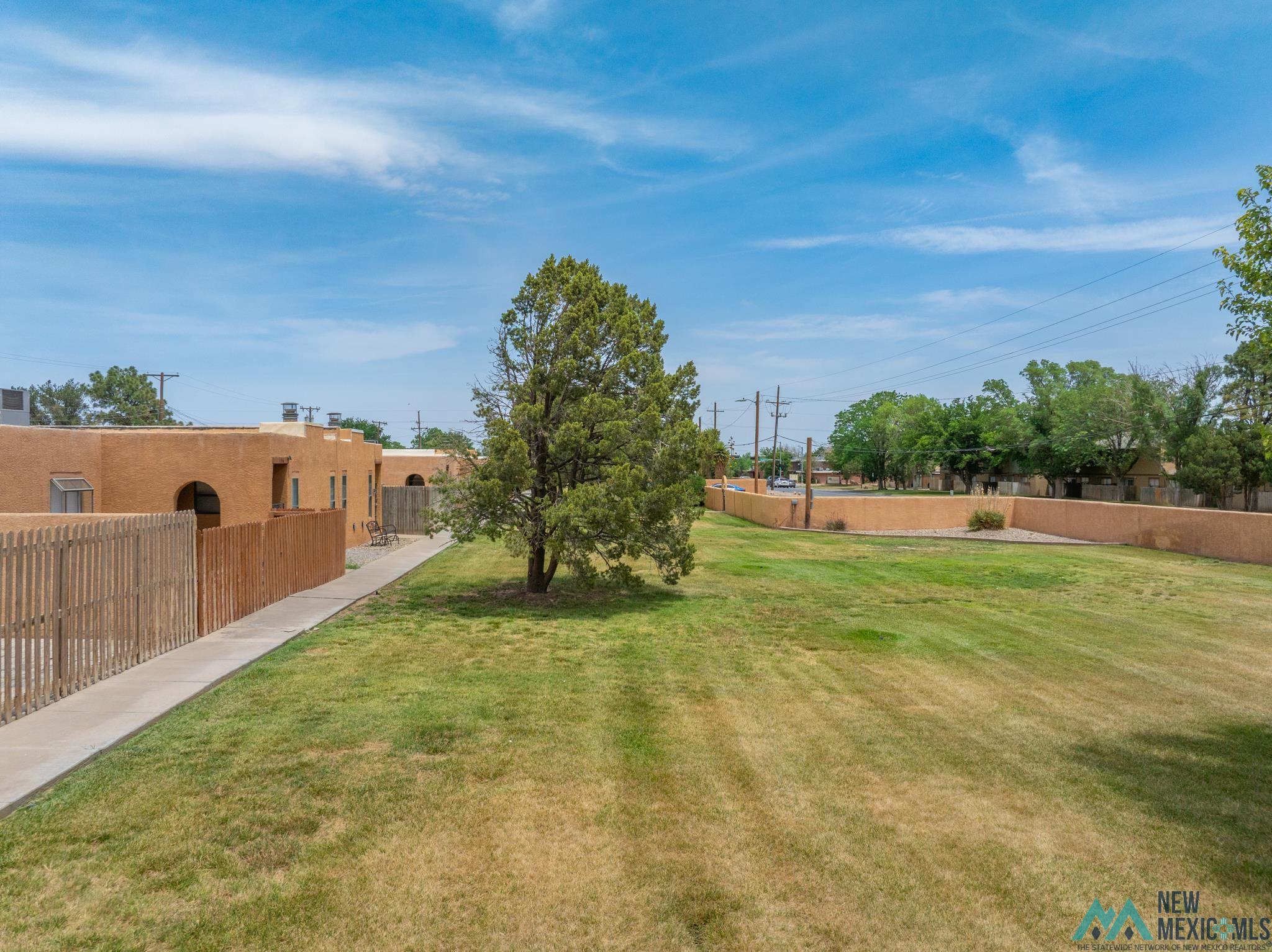 1308 S Sunset Avenue, Roswell, Texas image 7