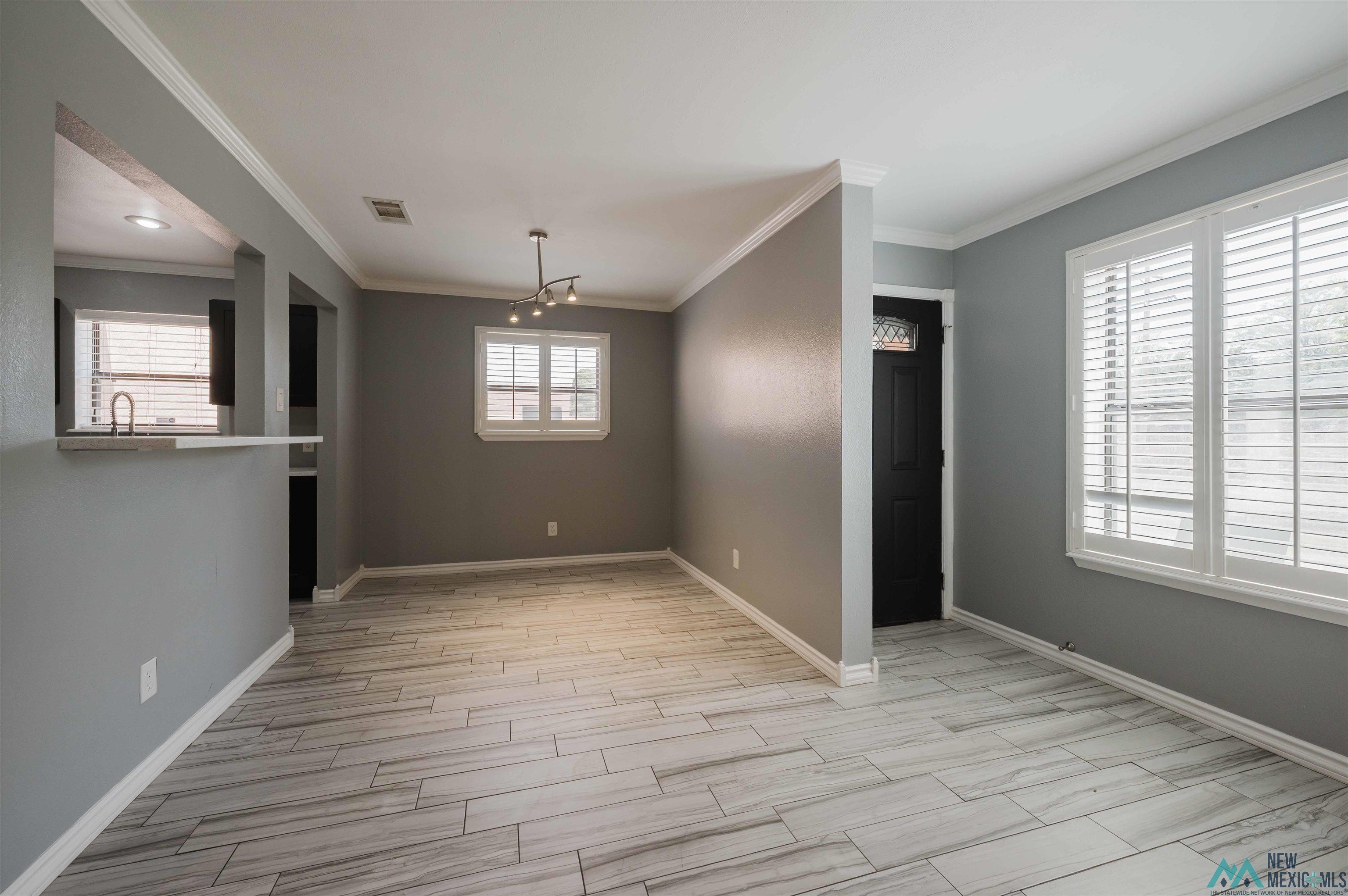 1308 S Sunset Avenue, Roswell, Texas image 23