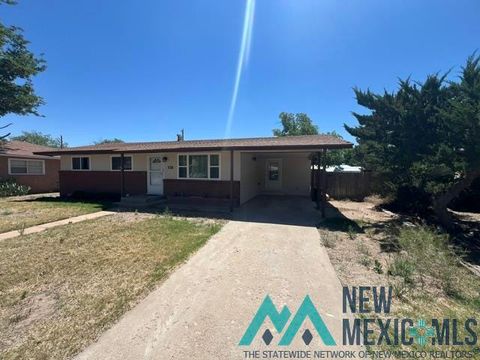 Homes For Sale - 211 New Mexico Drive<br/> Portales, NM 88130
