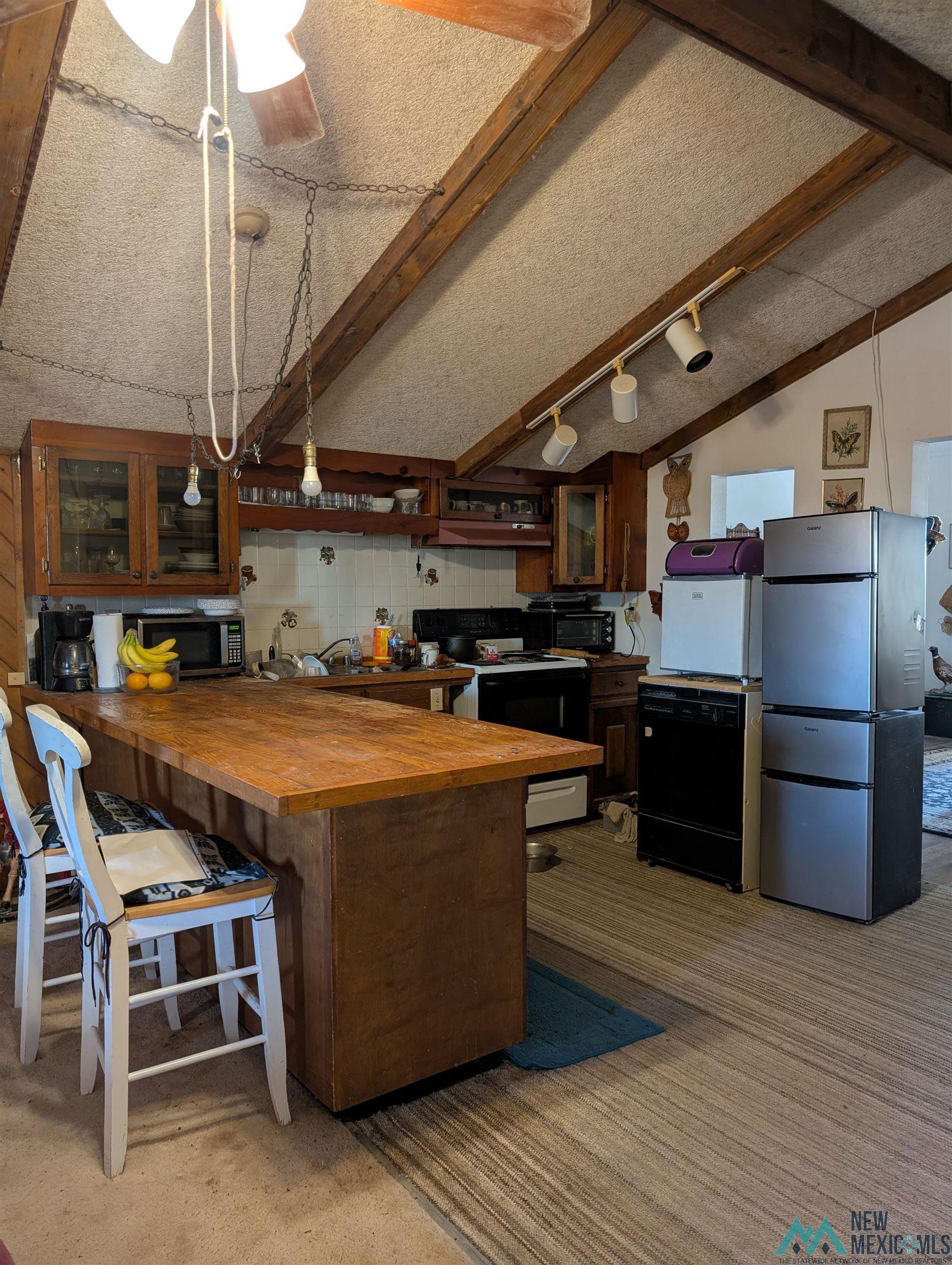 521 Ontario Drive, Elephant Butte, New Mexico image 2