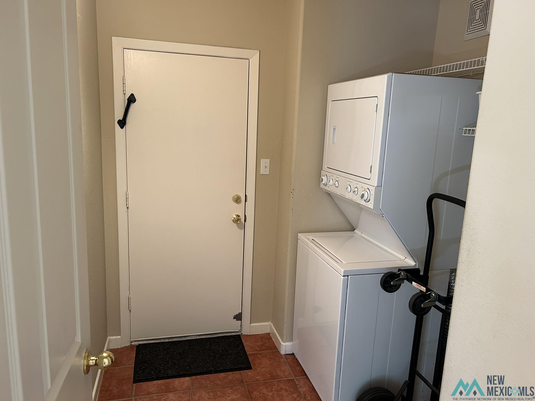 6215 NW Corte Alzira Dr, Albuquerque, Texas image 8