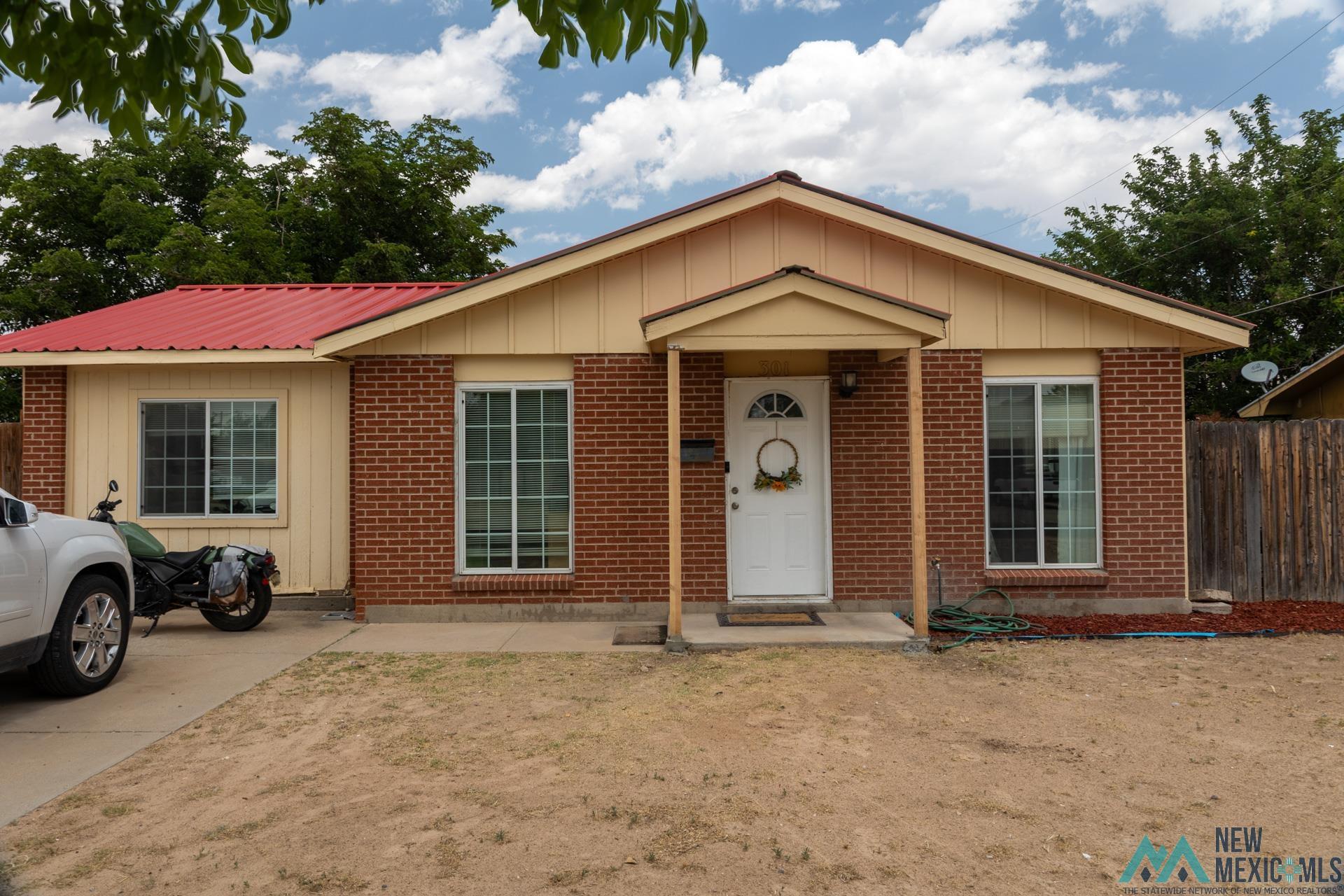 301 Hermosa Drive, Roswell, Texas image 35