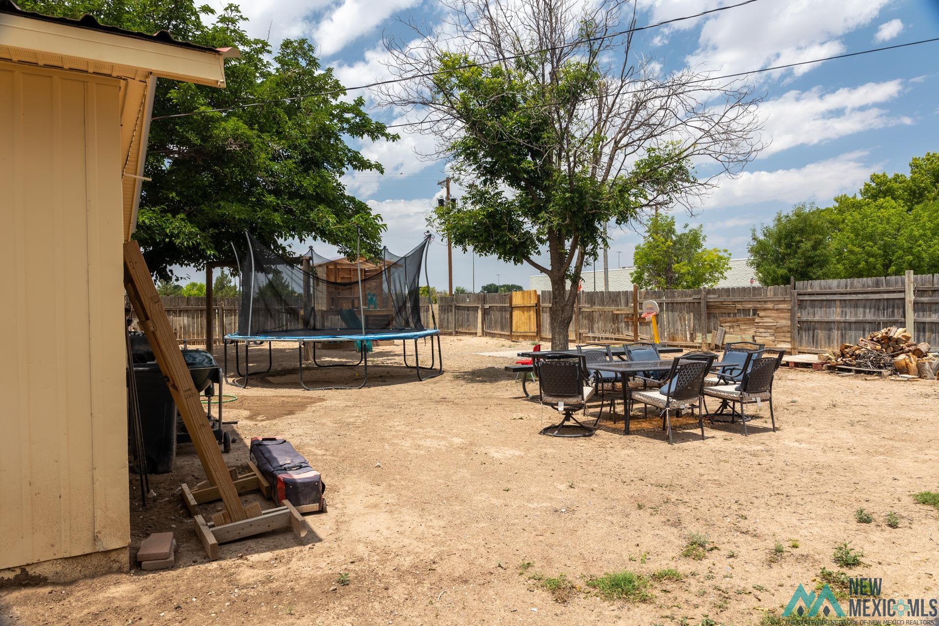 301 Hermosa Drive, Roswell, Texas image 26