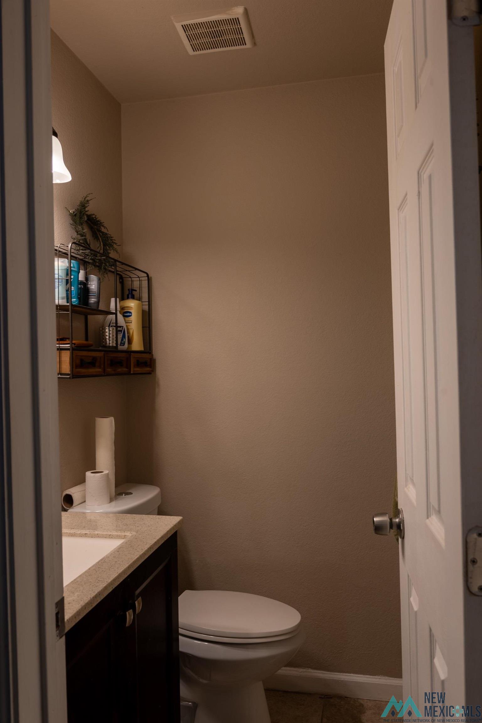 301 Hermosa Drive, Roswell, Texas image 16