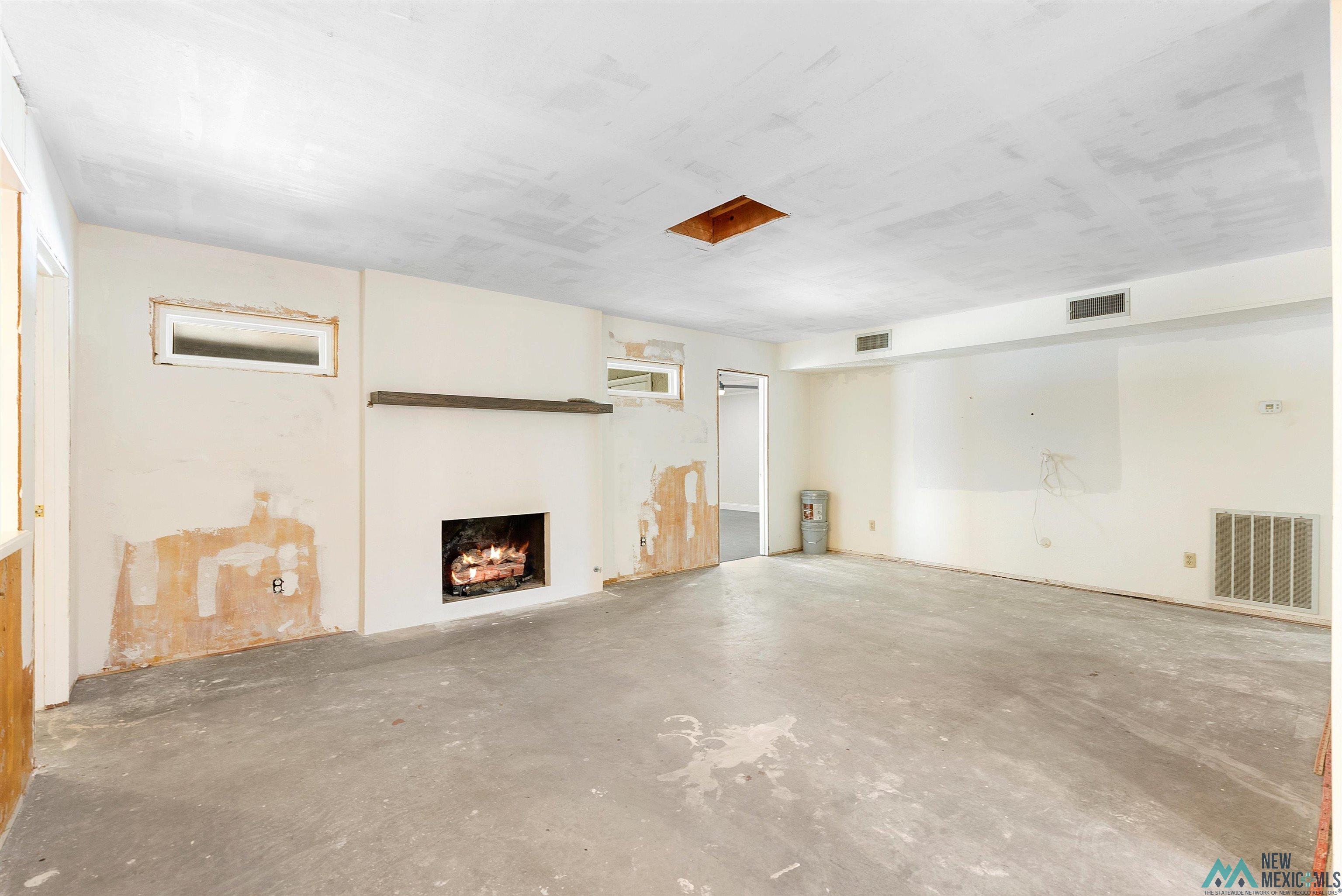 1710 Live Oak Place, Carlsbad, Texas image 16