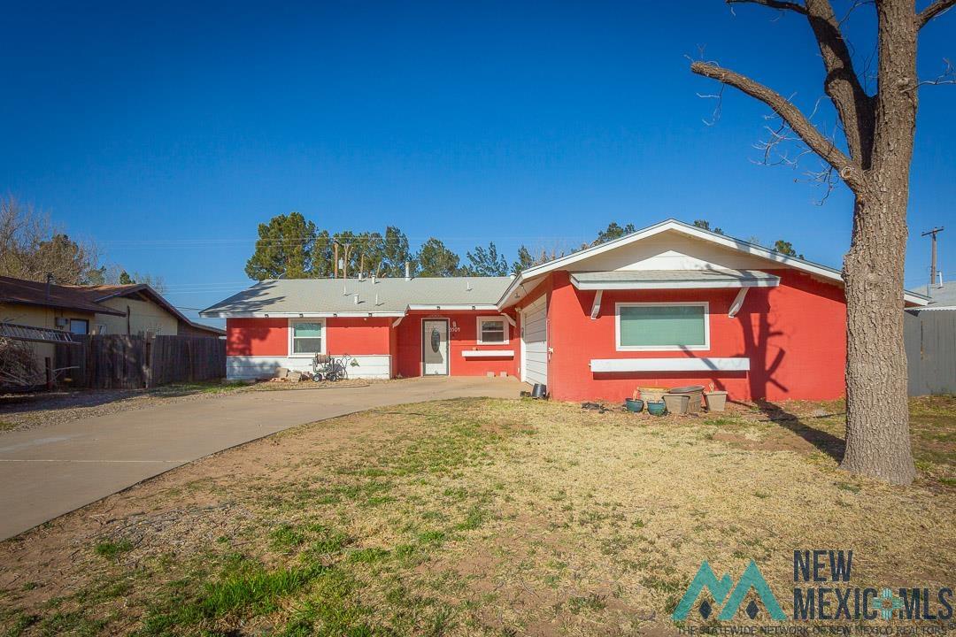 3504 Bandolina Avenue, Roswell, New Mexico image 2