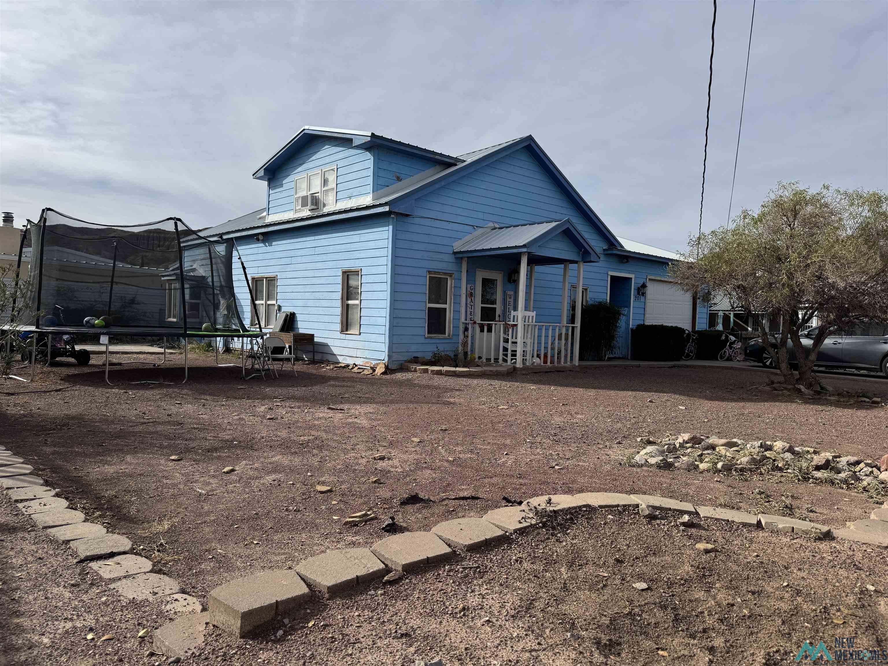 201 First Street, Williamsburg, New Mexico image 1