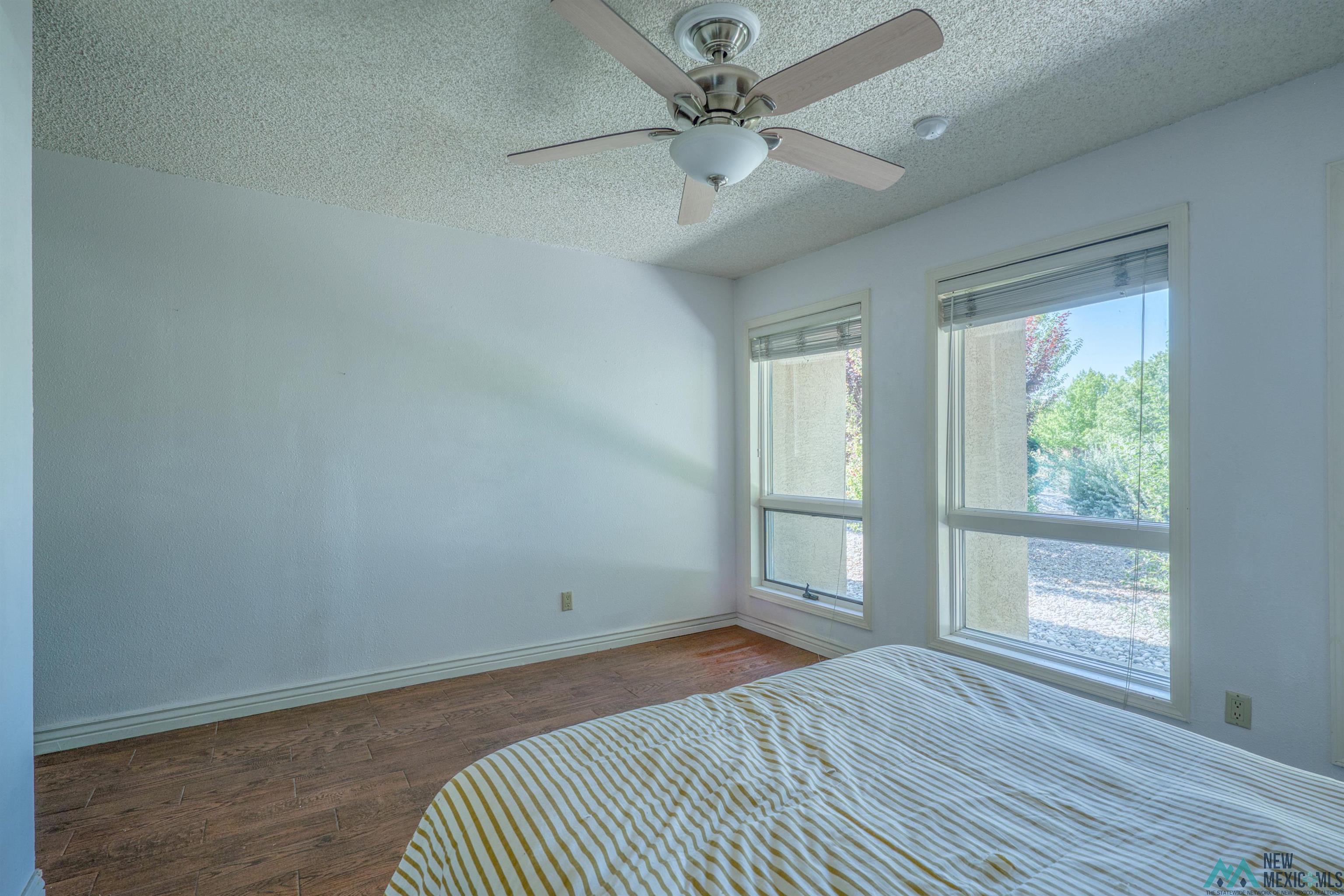 Roswell, New Mexico 88201, United States, 5 Bedrooms Bedrooms, ,4 BathroomsBathrooms,Residential,Active,223071