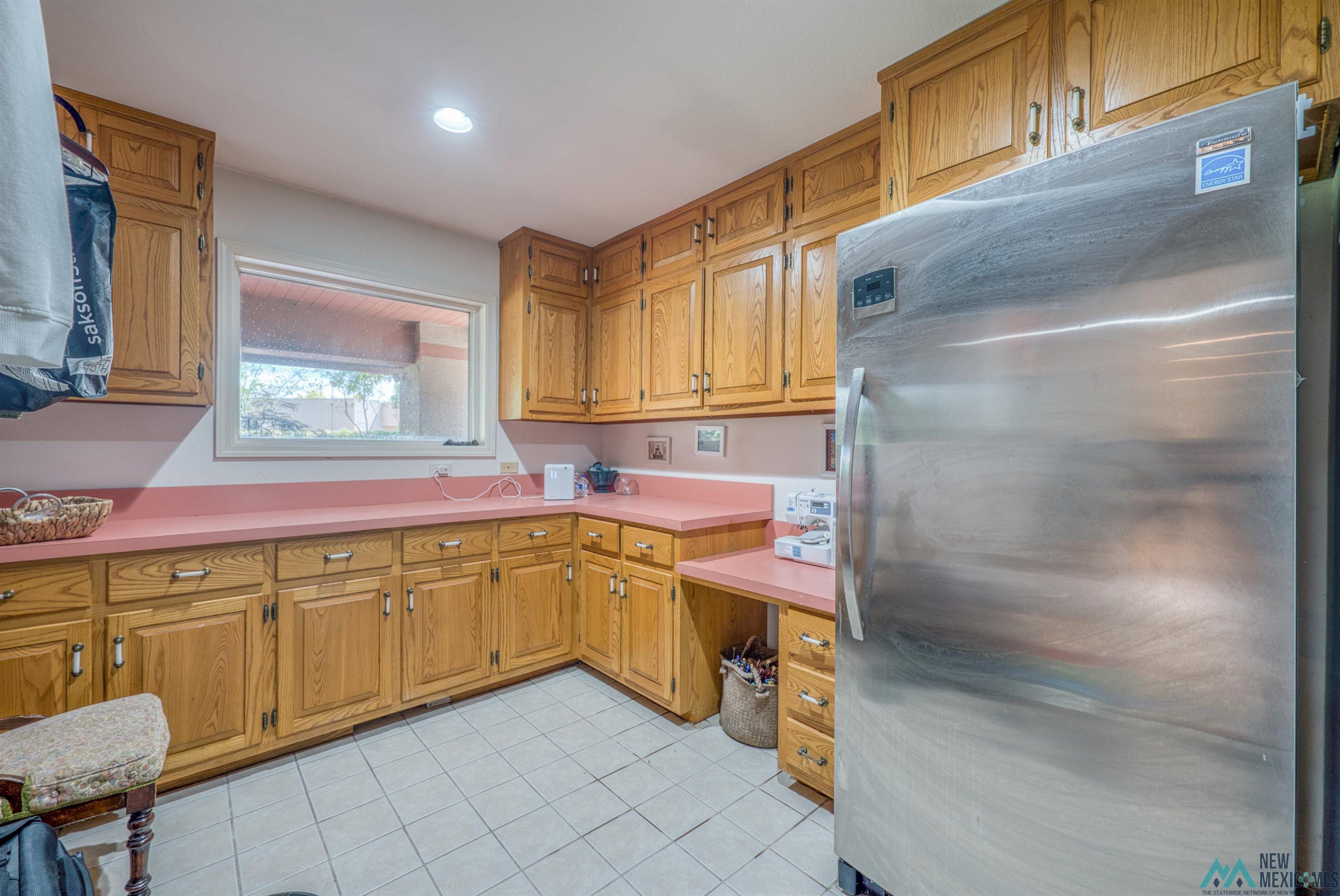 Roswell, New Mexico 88201, United States, 5 Bedrooms Bedrooms, ,4 BathroomsBathrooms,Residential,Active,223071