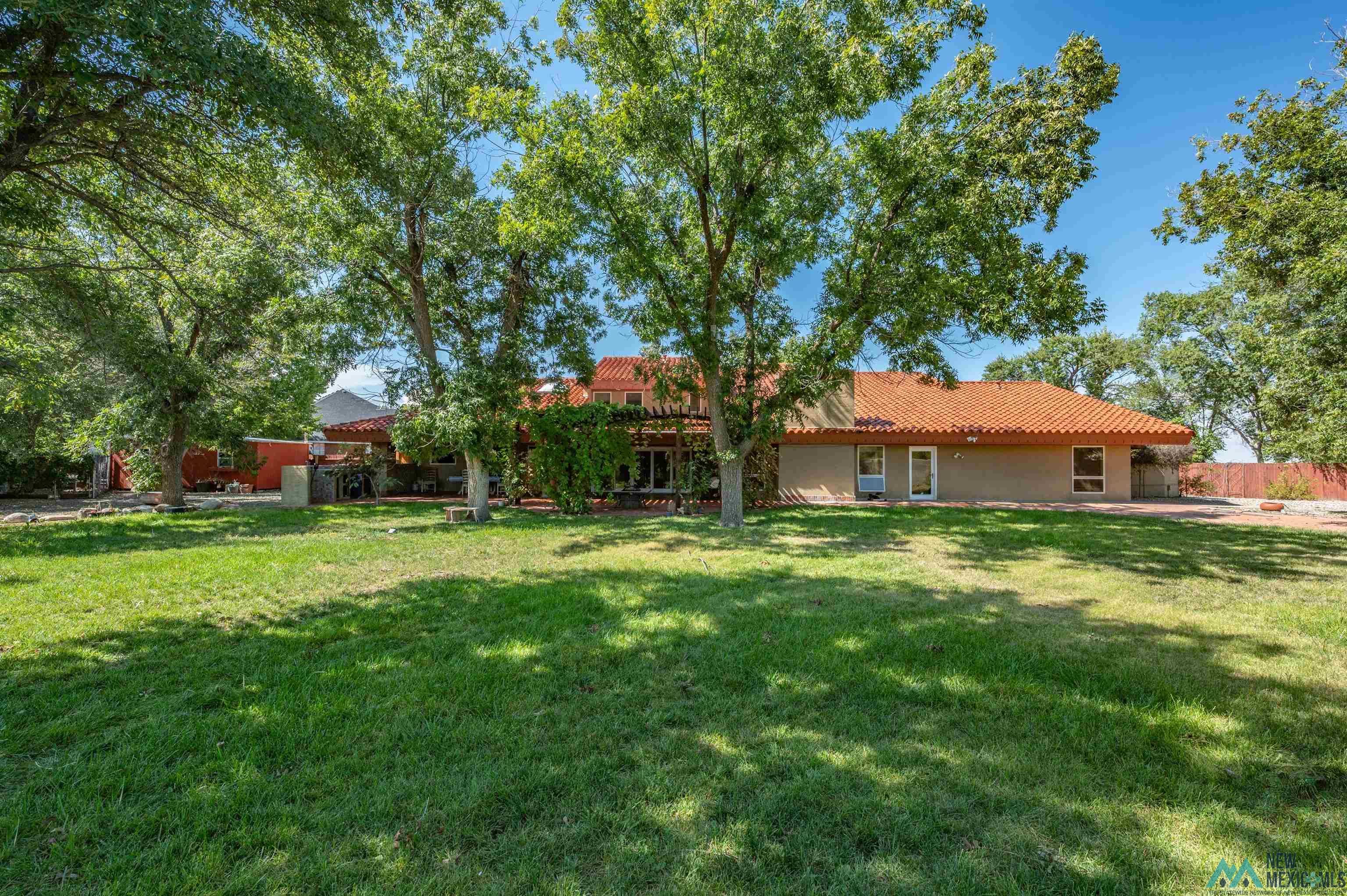 Roswell, New Mexico 88201, United States, 5 Bedrooms Bedrooms, ,4 BathroomsBathrooms,Residential,Active,223071