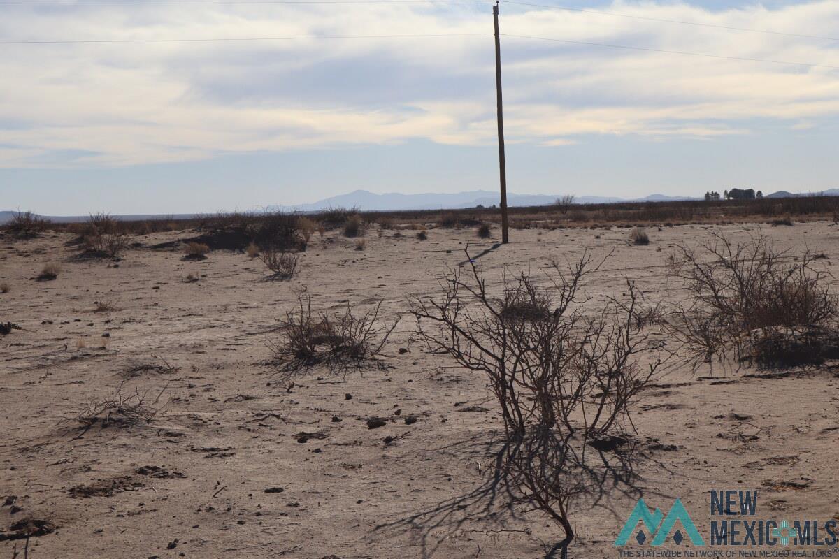 Sierra Lane Sw, Deming, Texas image 4