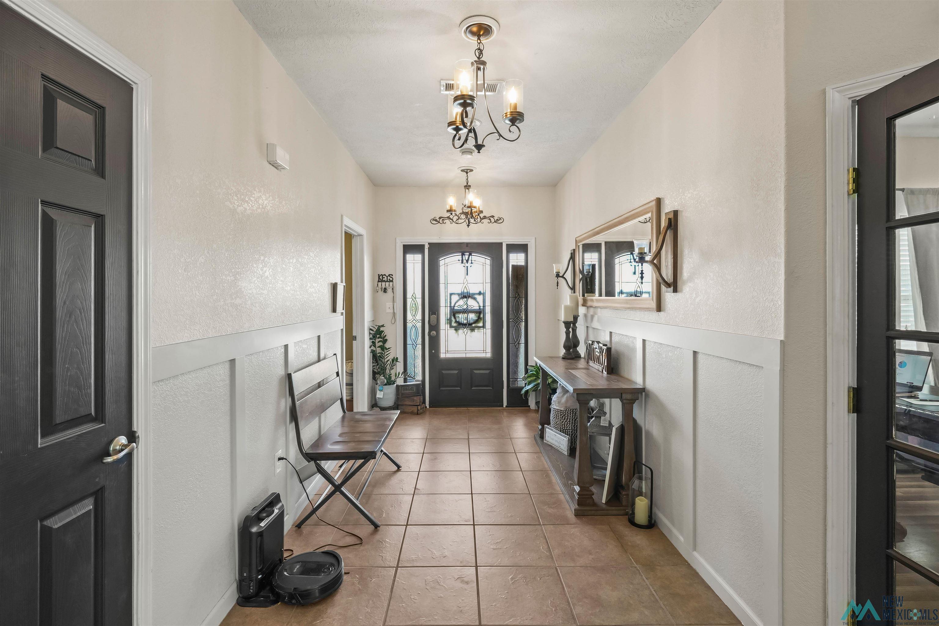 1009 Ocotillo Drive, Carlsbad, New Mexico image 7