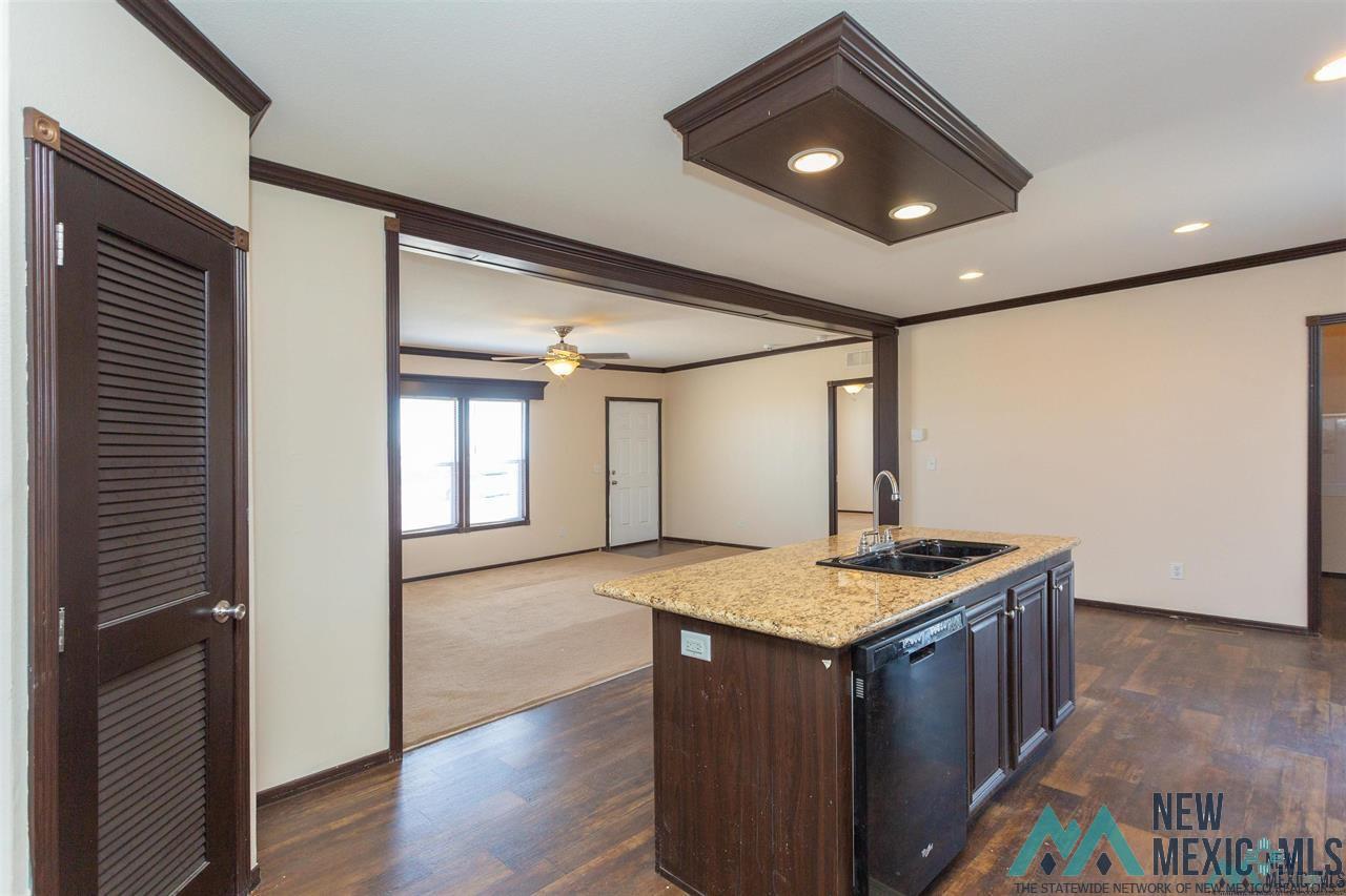 Artesia, New Mexico 88210, United States, 3 Bedrooms Bedrooms, ,2 BathroomsBathrooms,Residential,Pending,56768