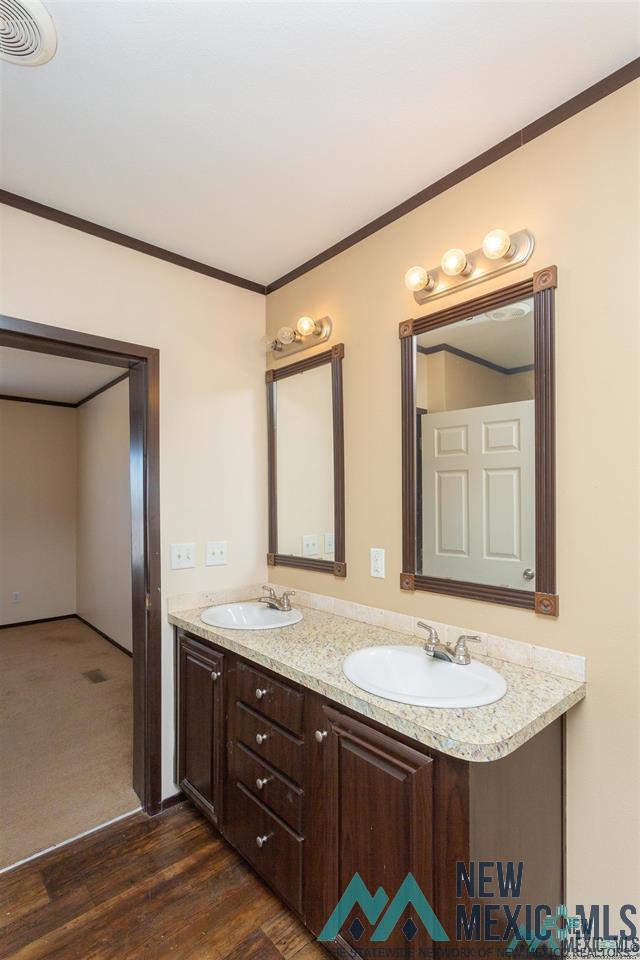 Artesia, New Mexico 88210, United States, 3 Bedrooms Bedrooms, ,2 BathroomsBathrooms,Residential,Pending,56768