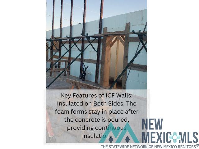 2801 S Onyx Drive, Roswell, New Mexico image 2