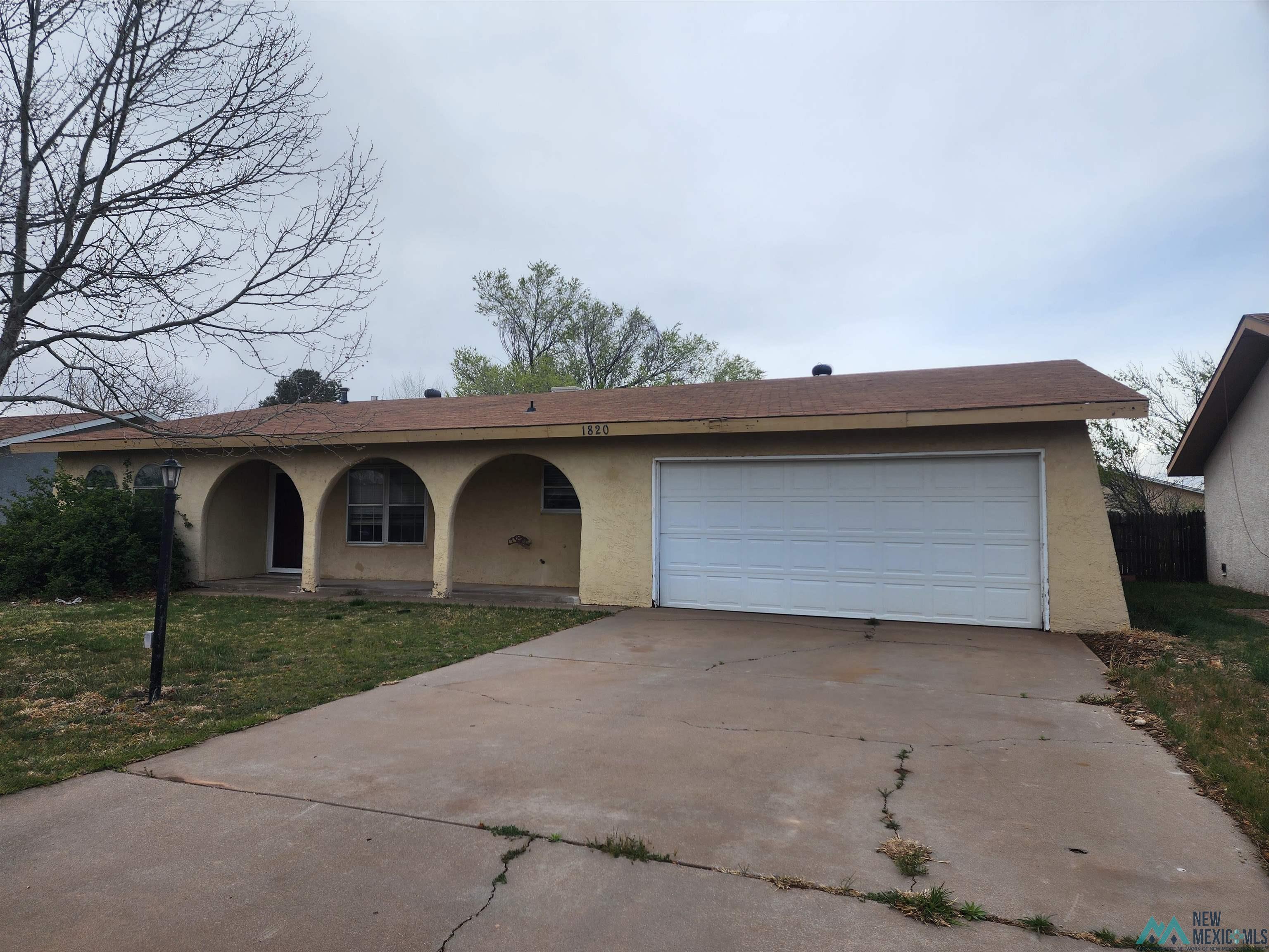 1820 Jonquil Park, Clovis, Texas image 1