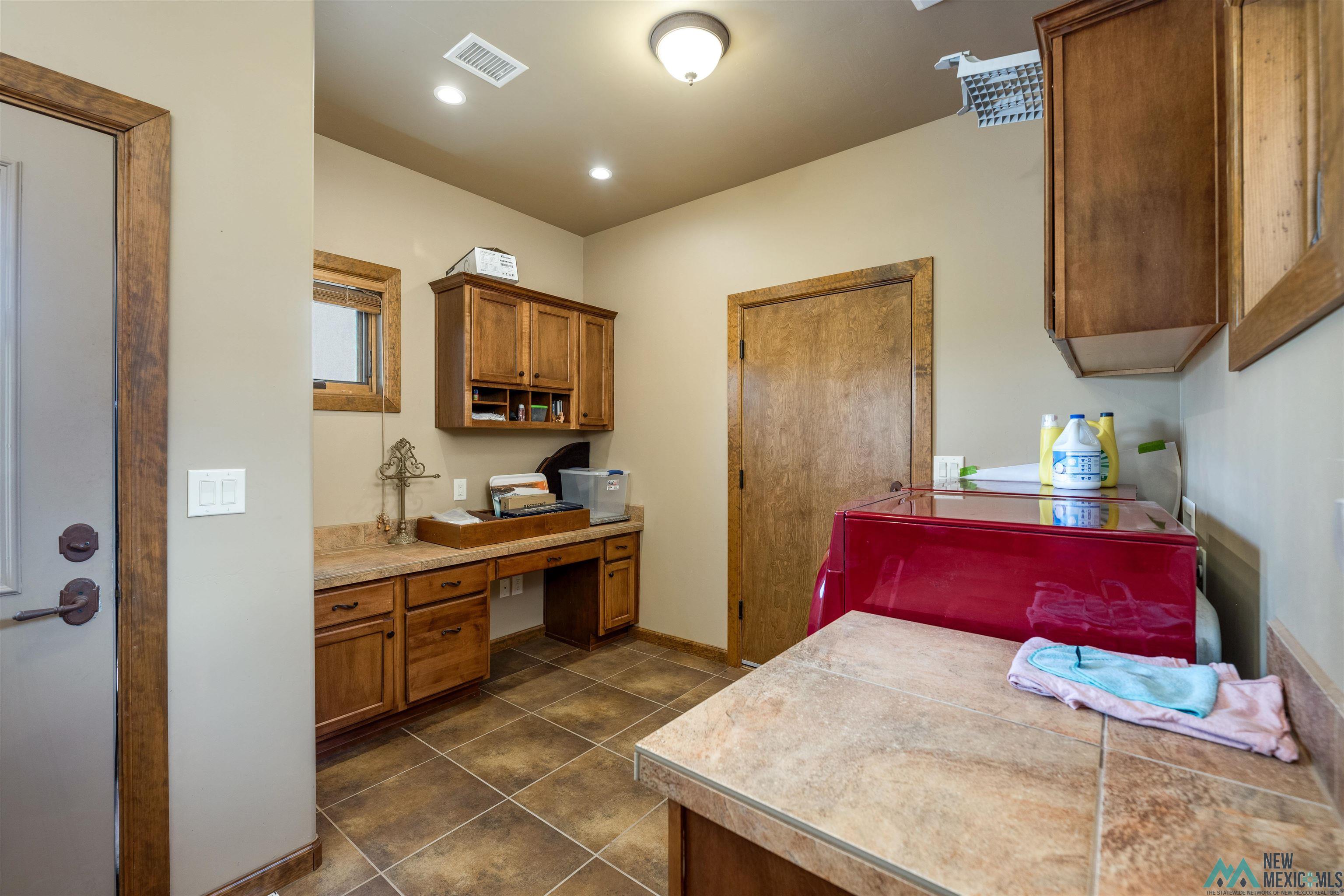 701 Hawthorne Drive, Elephant Butte, New Mexico image 23