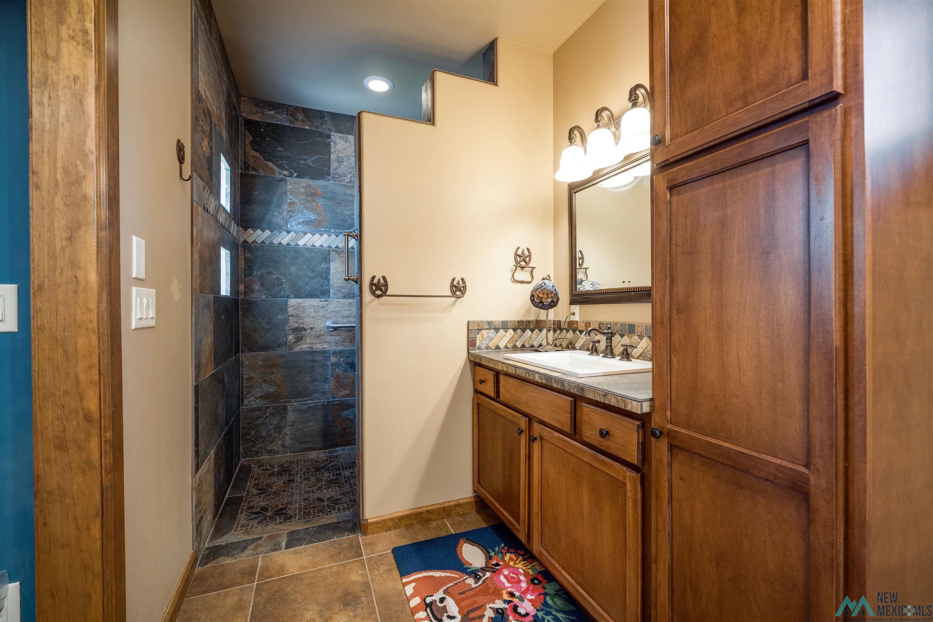 701 Hawthorne Drive, Elephant Butte, New Mexico image 37
