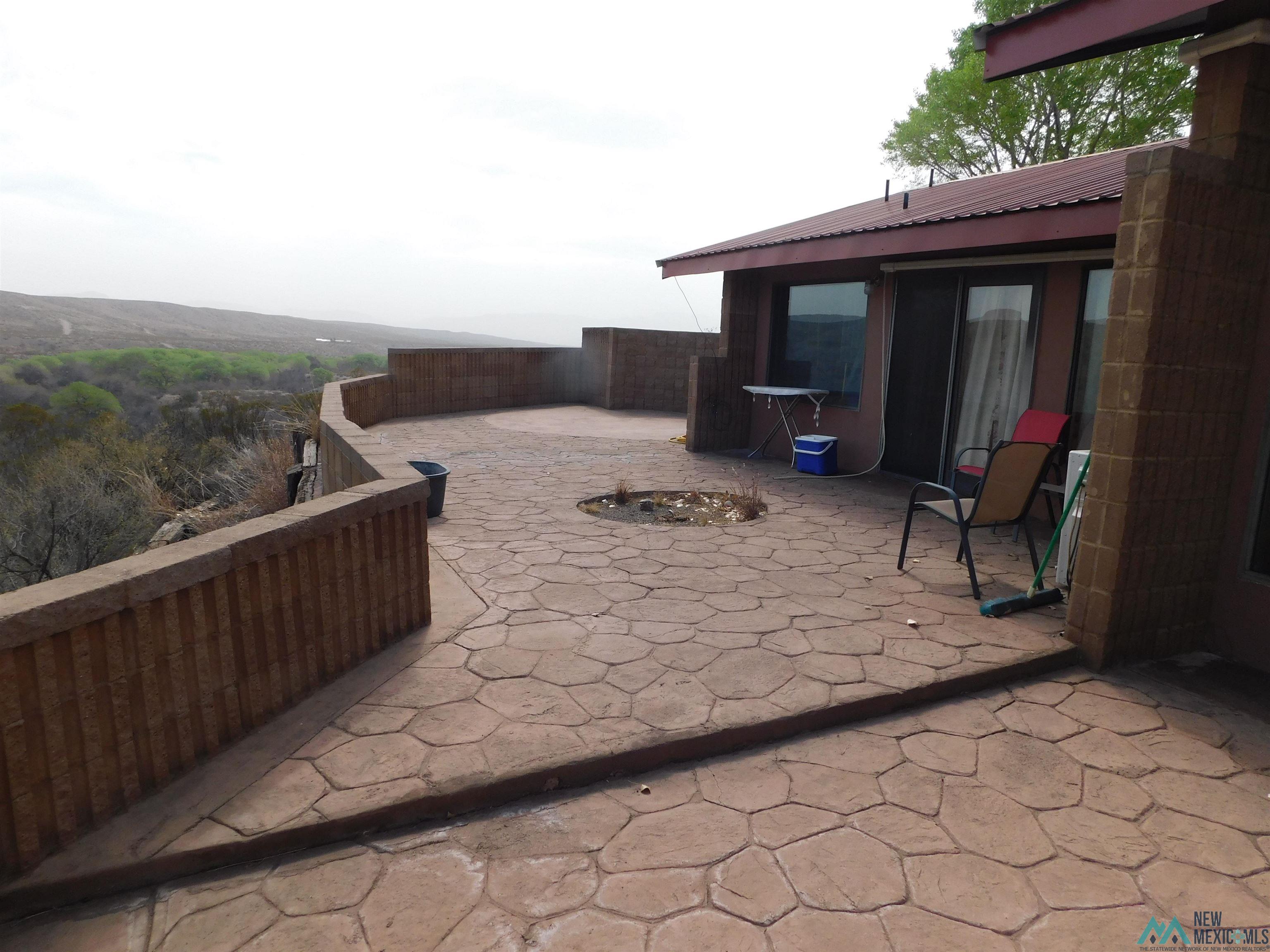 888 Las Palomas Canyon Road, Williamsburg, Texas image 16