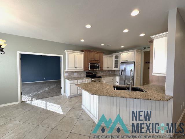 32 North Sky Loop, Roswell, New Mexico image 7