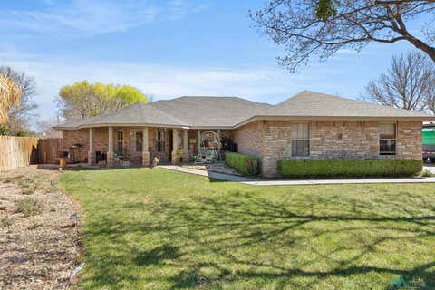 Homes For Sale - 1633 Arbor Drive<br/> Clovis, NM 88101