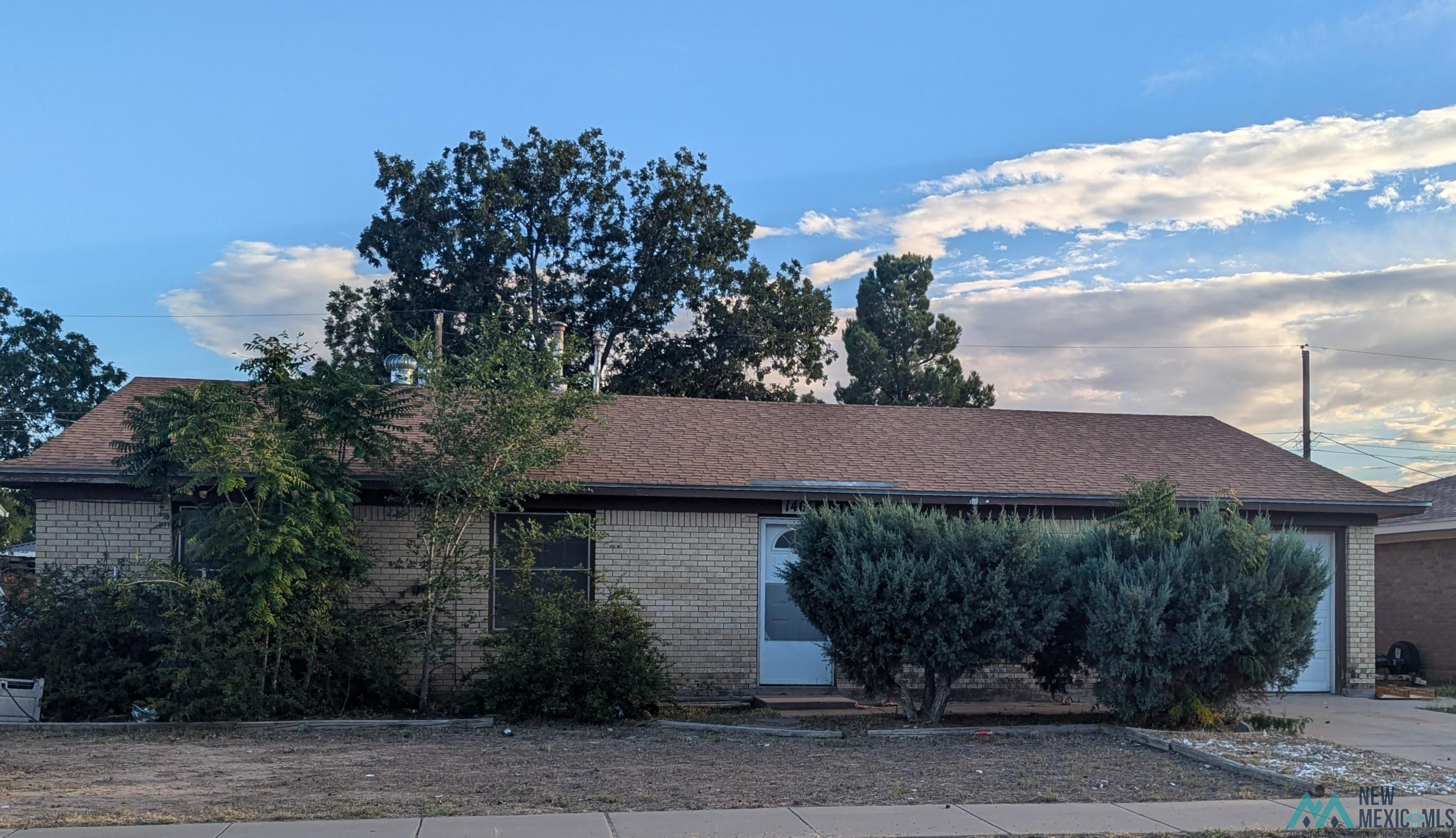 1406 W Jaffa Street, Roswell, New Mexico image 1