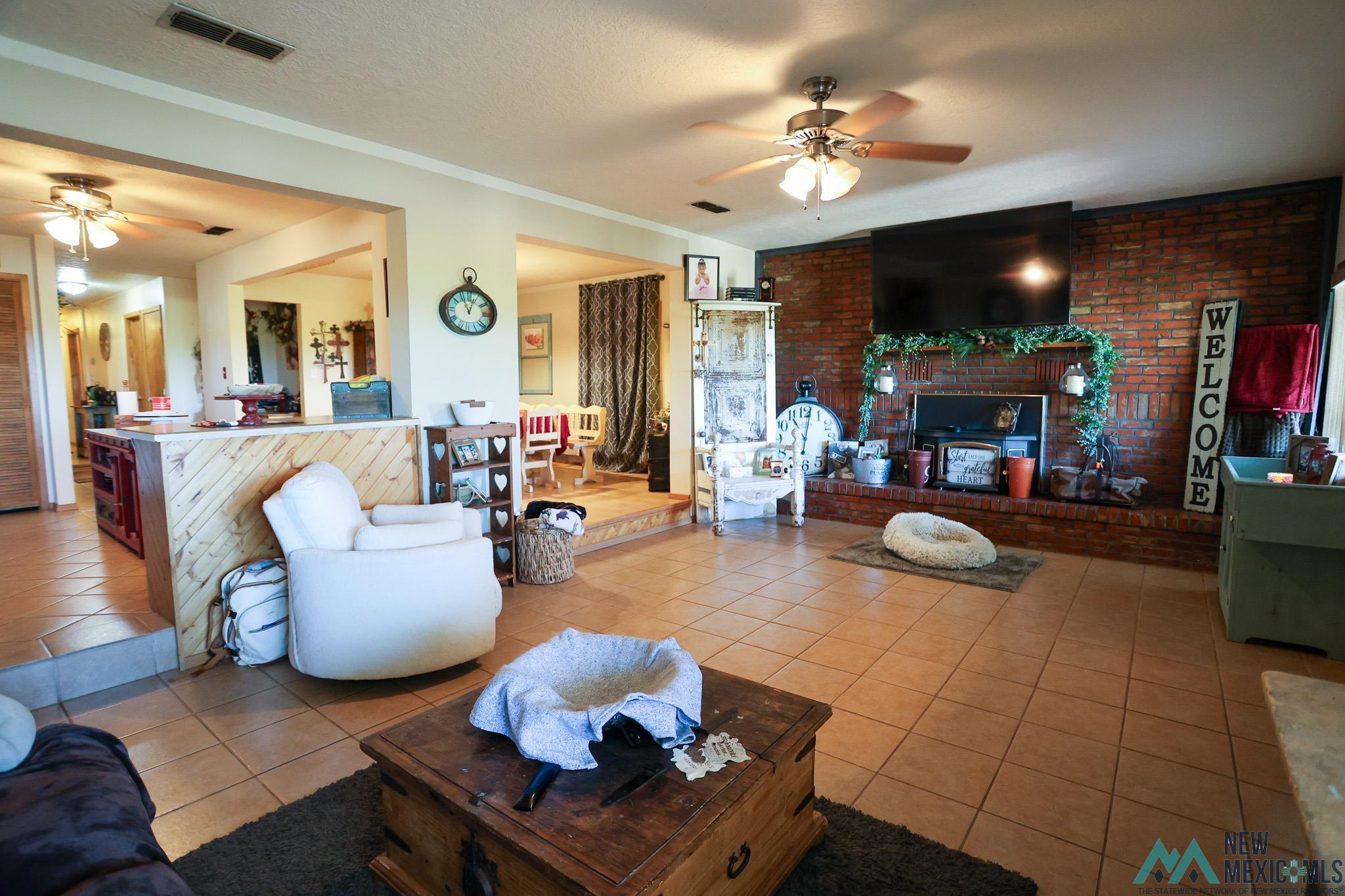 1013 Lake Road, Logan, Texas image 4