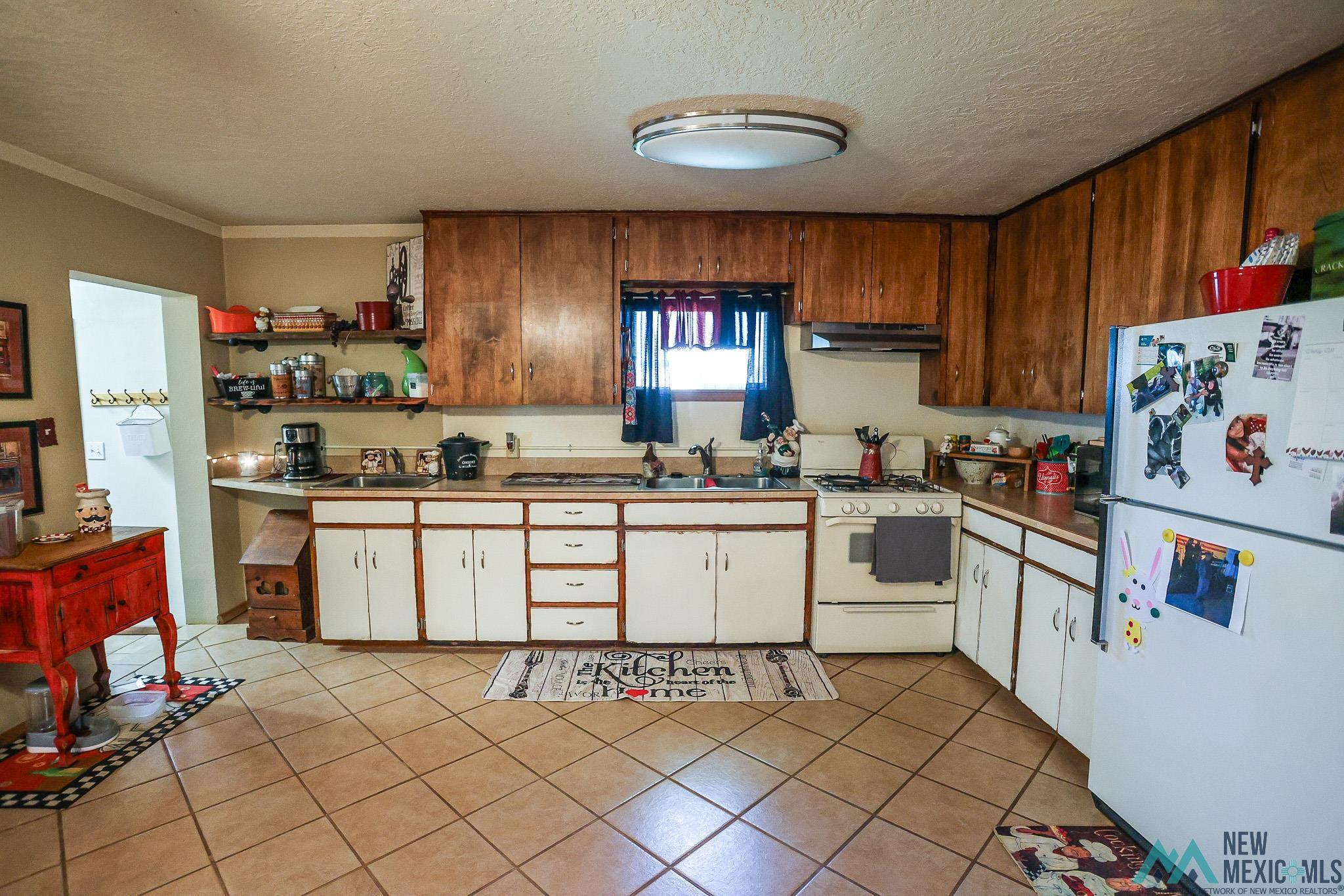 1013 Lake Road, Logan, Texas image 9