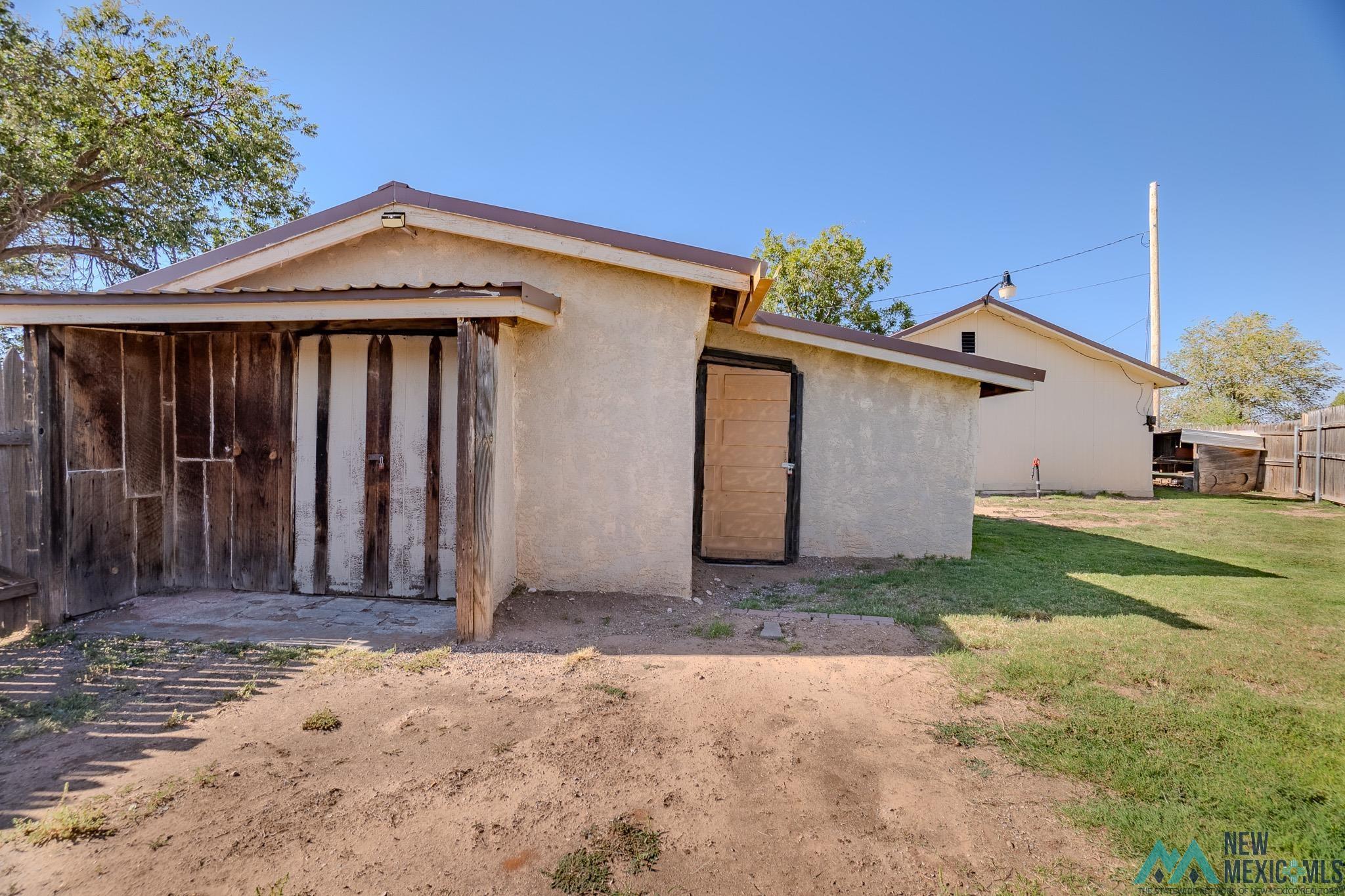 316 E 11th Street, Portales, Texas image 8