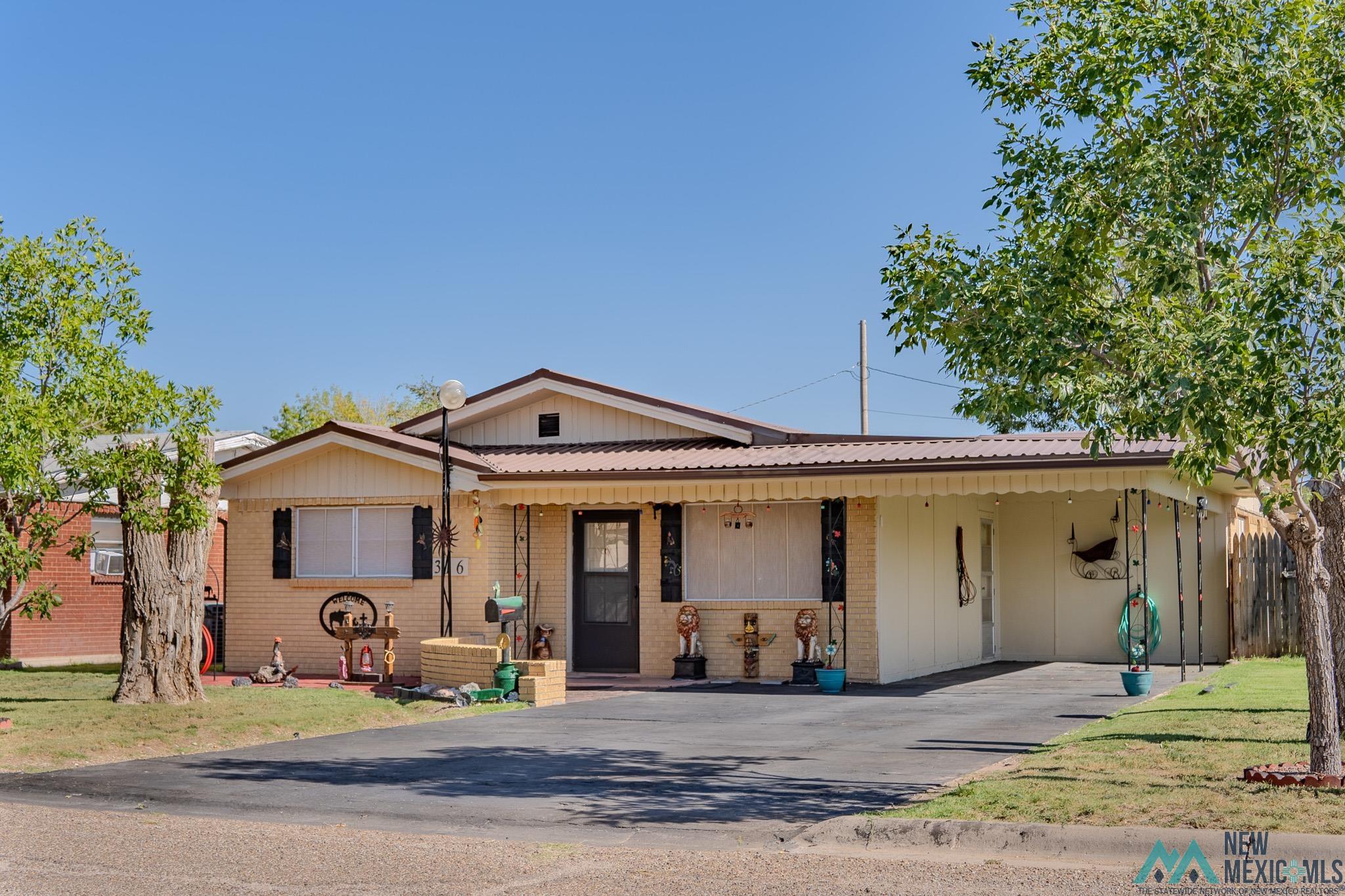 316 E 11th Street, Portales, New Mexico image 1