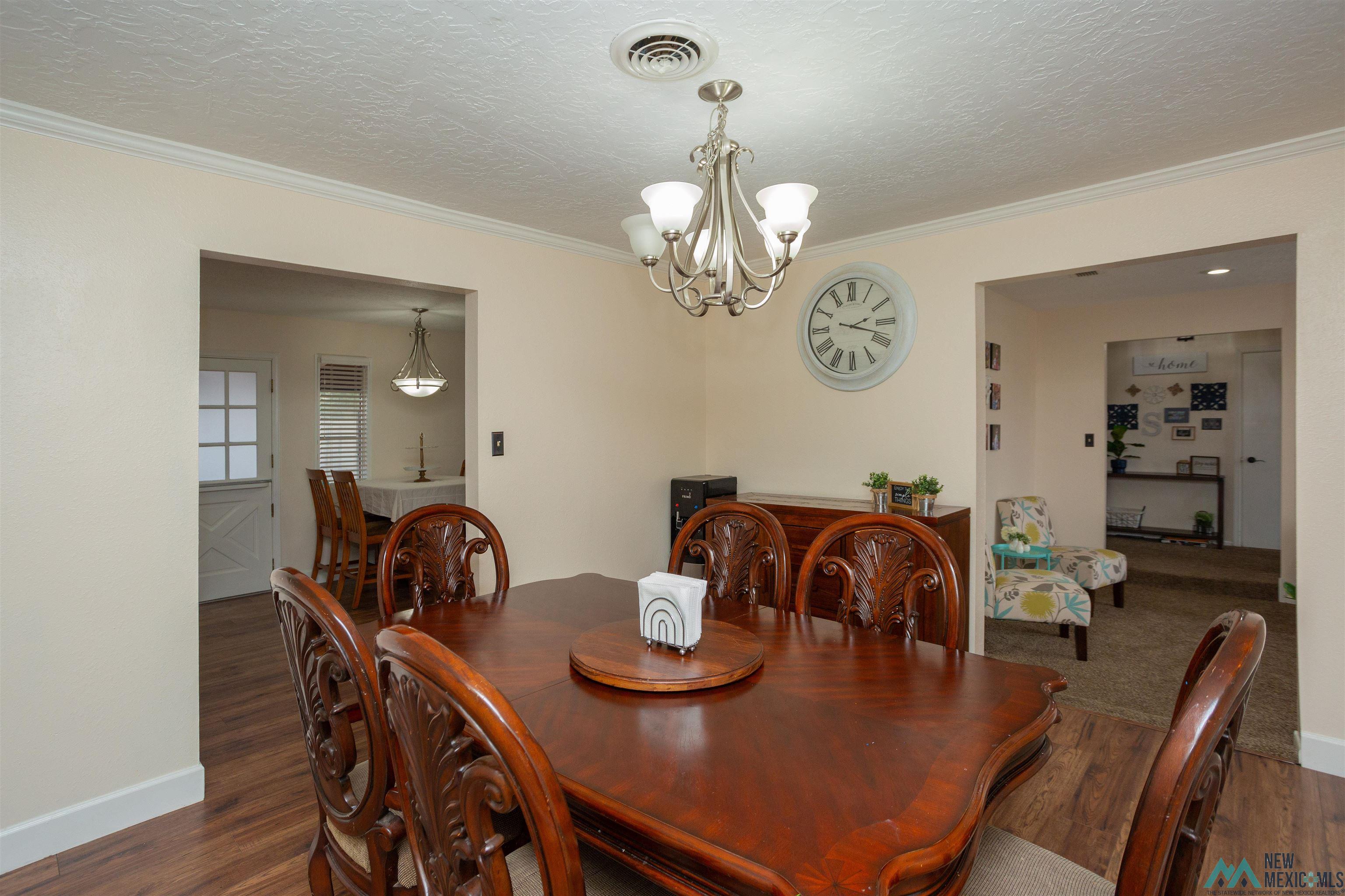 703 Canoncito Drive, Roswell, Texas image 7