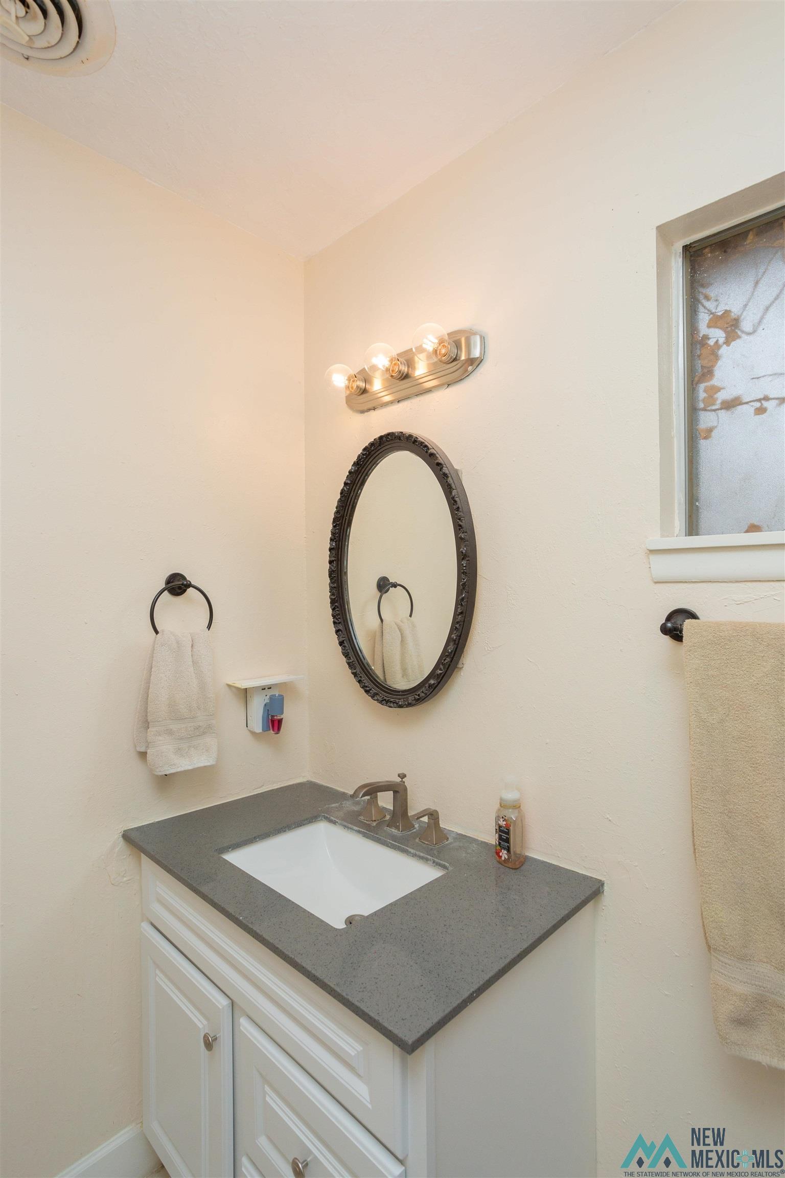 703 Canoncito Drive, Roswell, Texas image 36