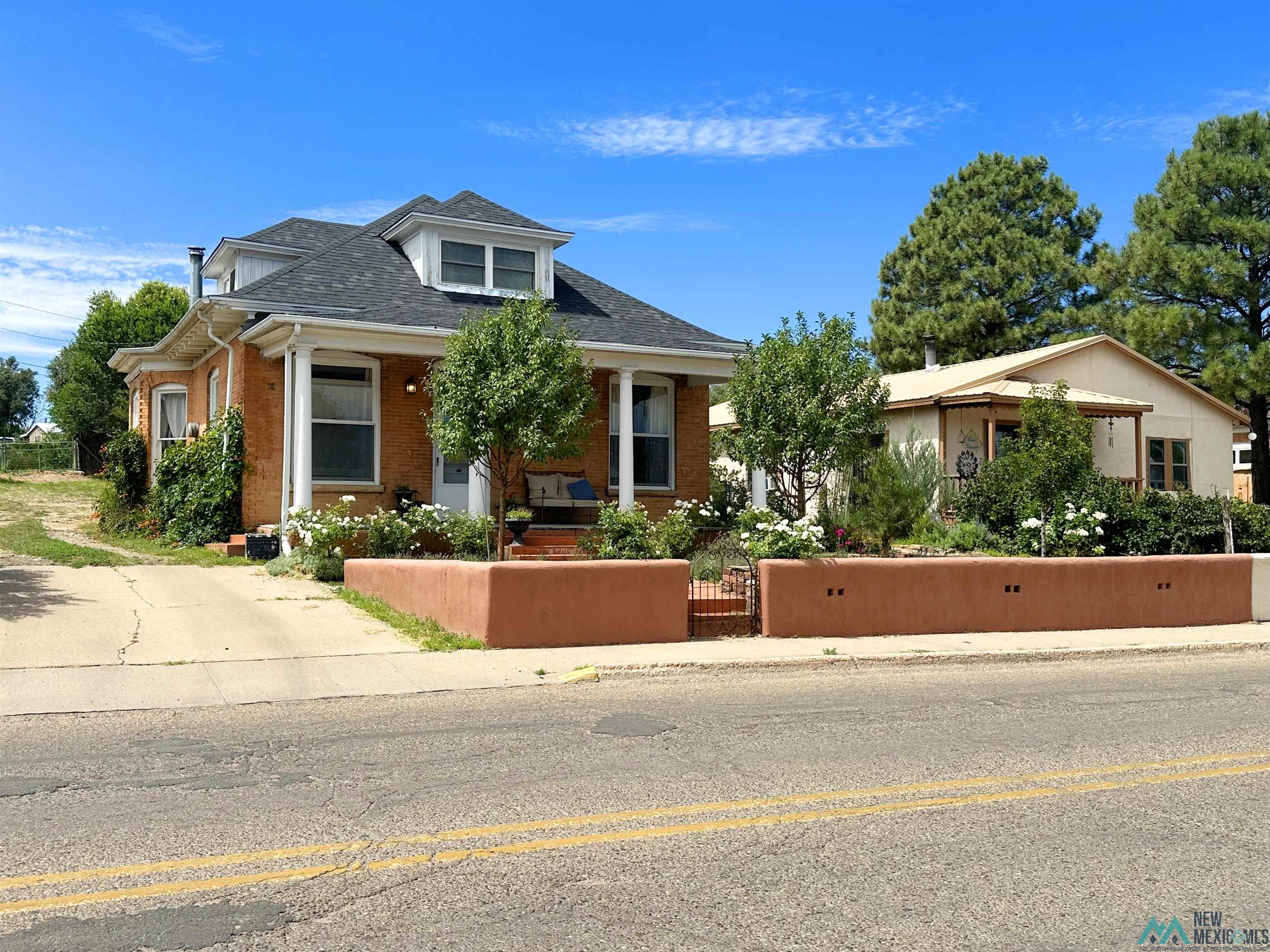 1909 Hot Boulevard, Las Vegas, New Mexico image 3