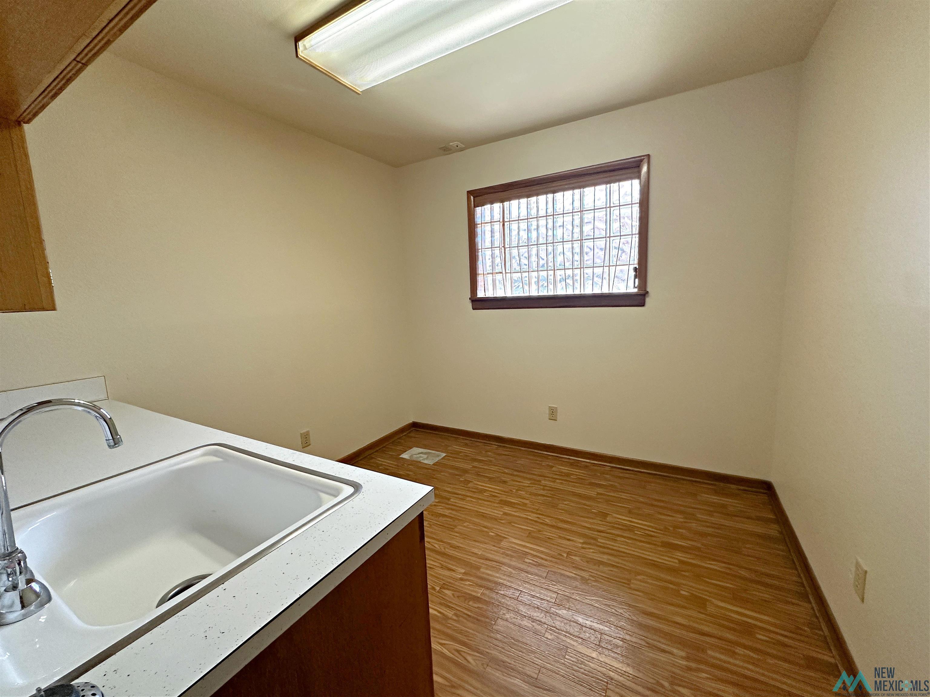 306 W Tilden Street, Roswell, Texas image 10