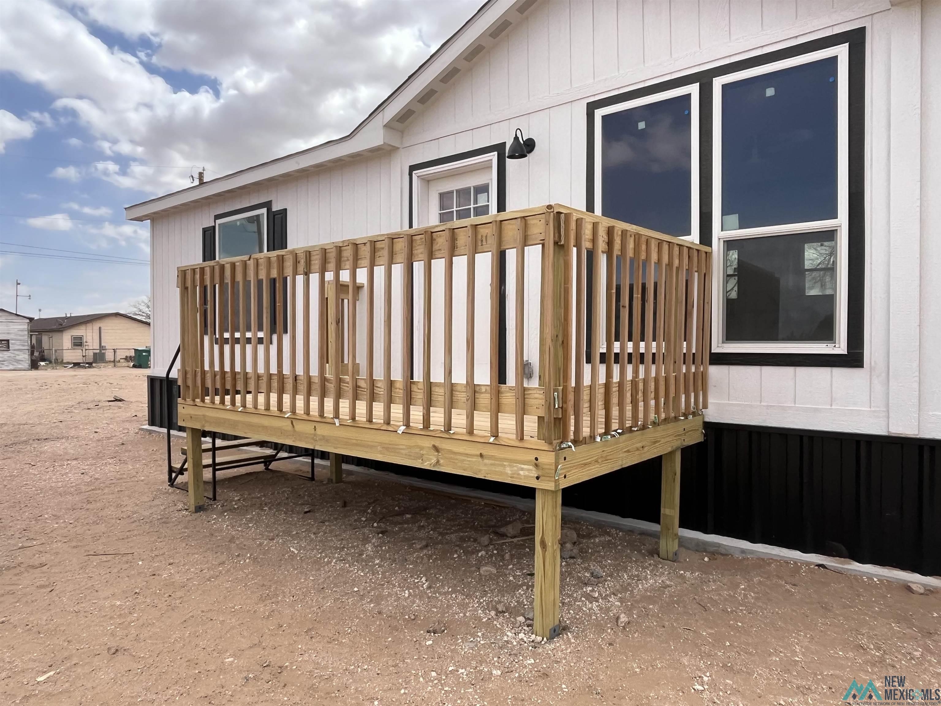 304 N 5th Street, Jal, New Mexico image 1