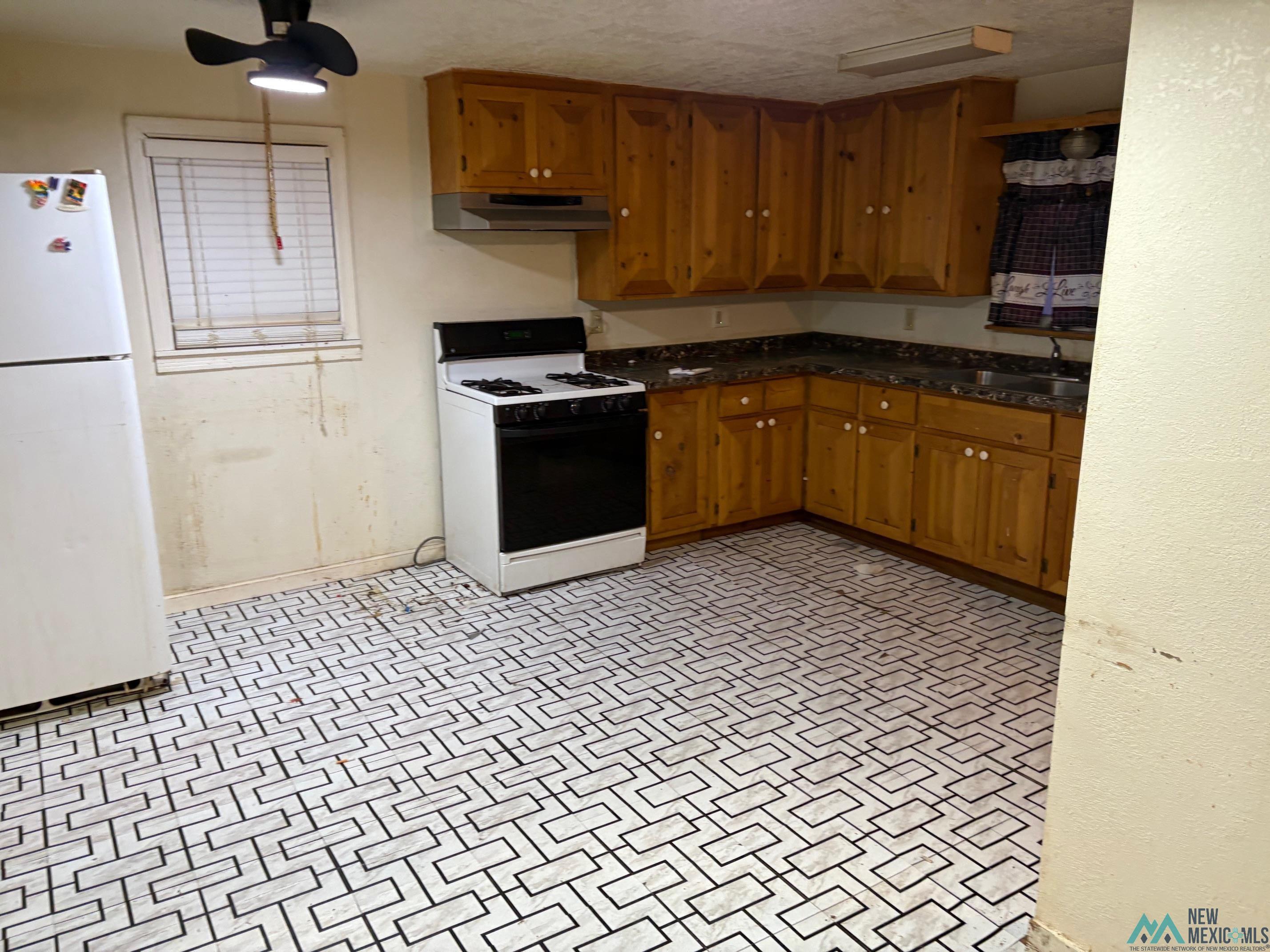 1724 S Adams Street, Tucumcari, New Mexico image 3