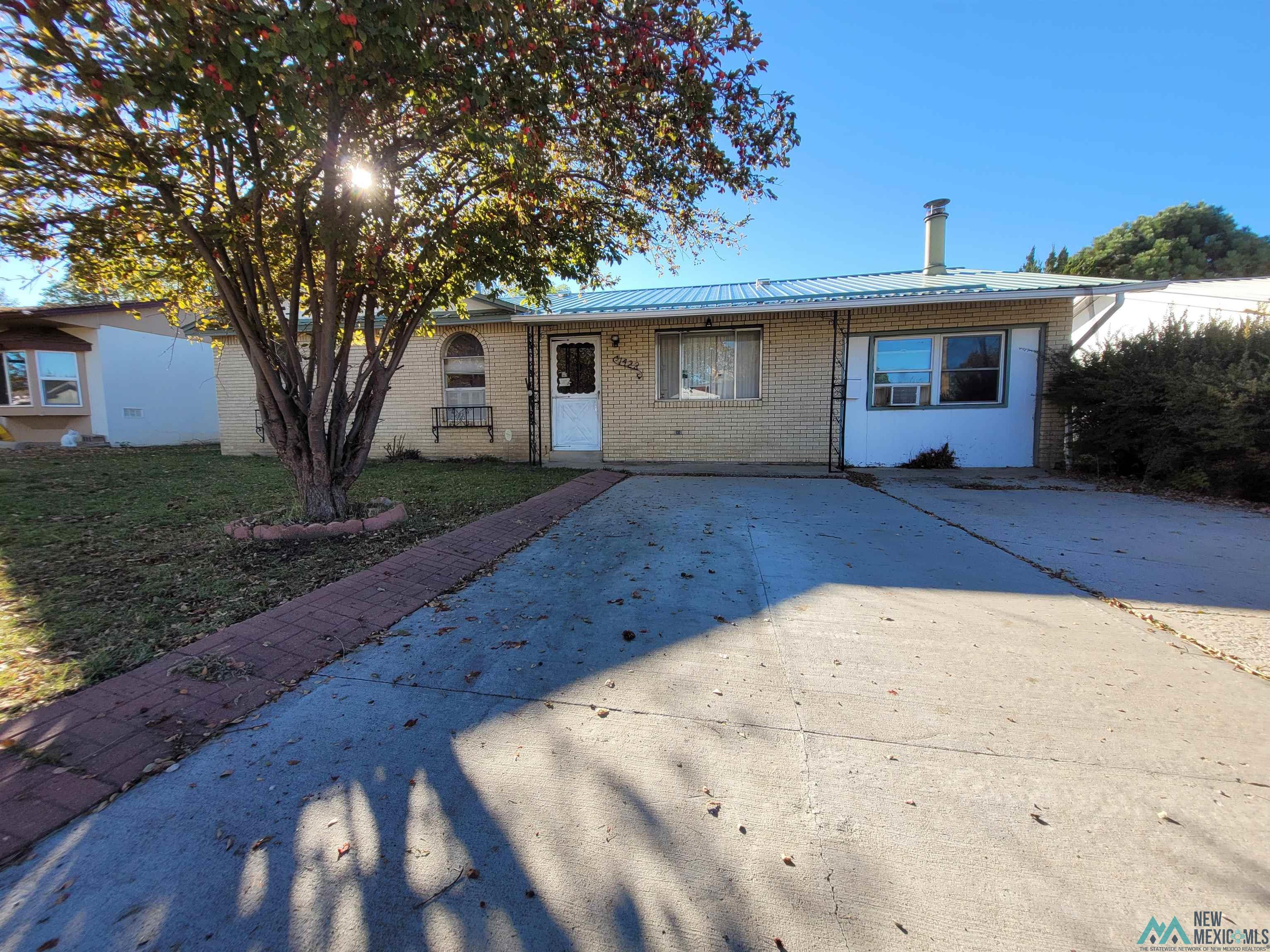 1422 Brilliant Street, Raton, Texas image 1