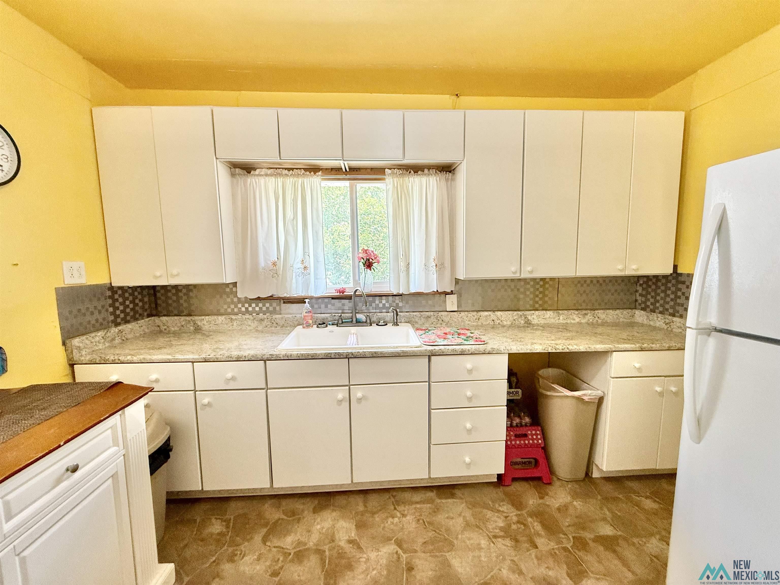 800 S 5th Street, Raton, Texas image 14