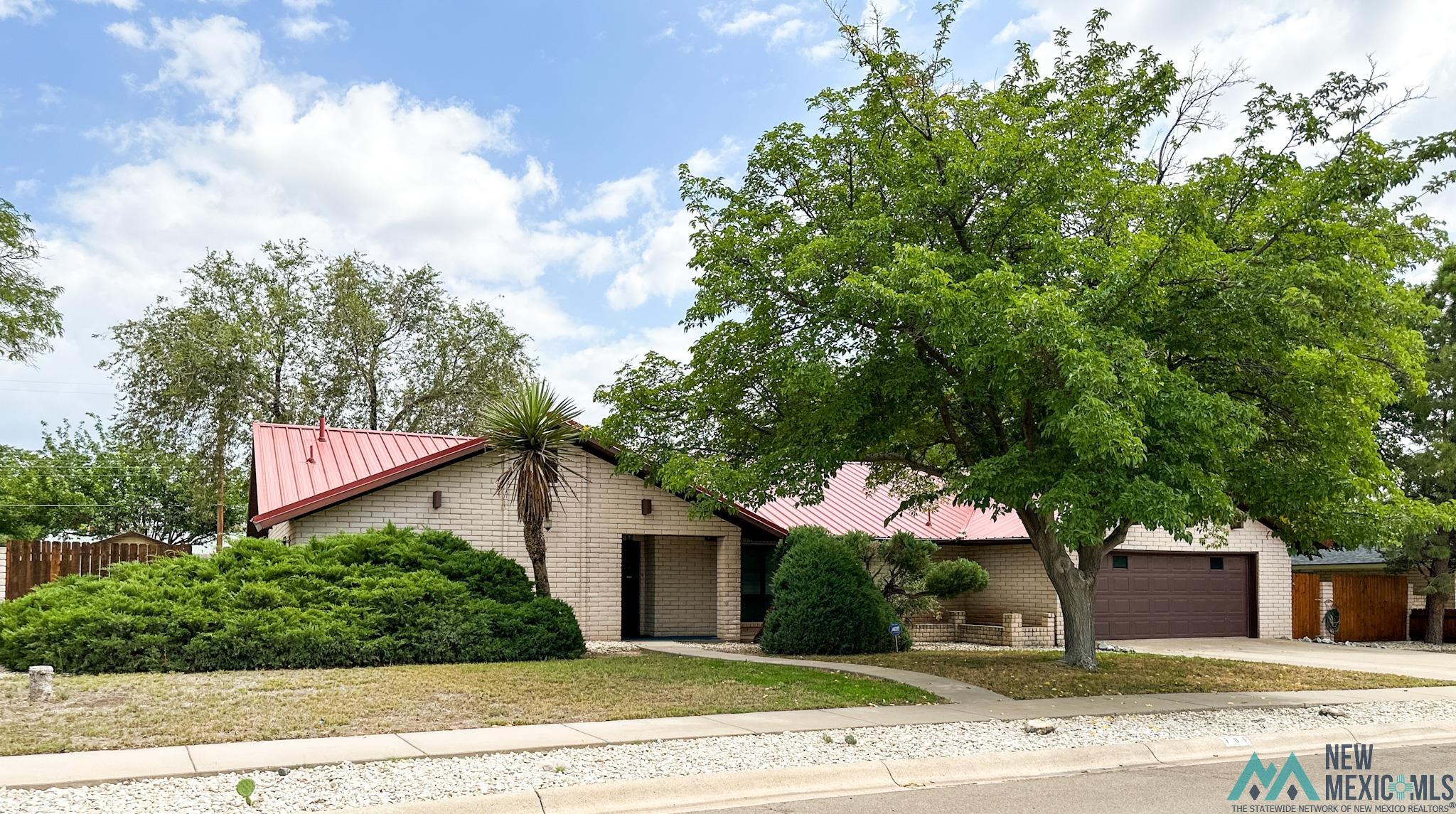 701 Cobean Drive, Roswell, Texas image 1