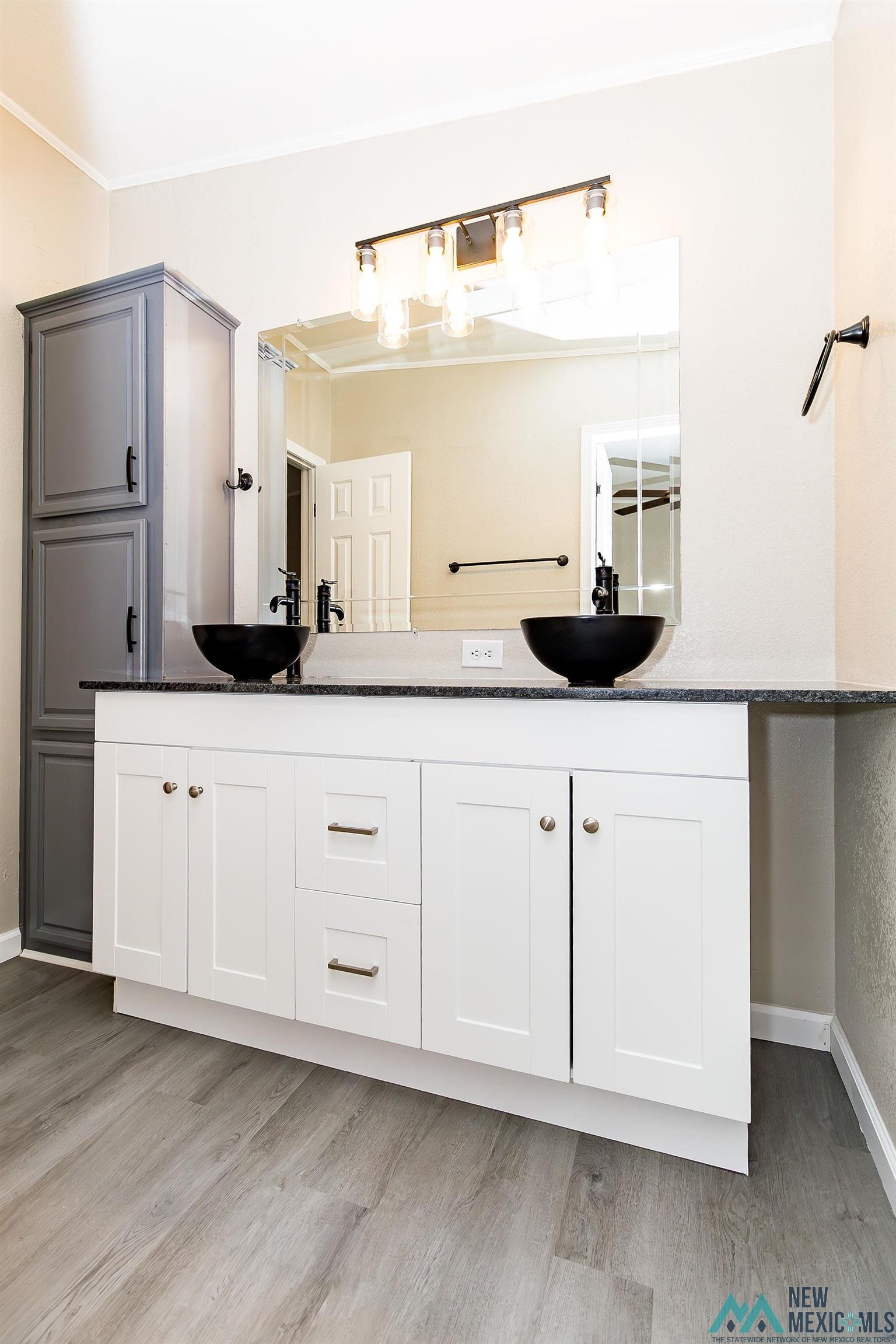 Broadview, New Mexico 88120, United States, 4 Bedrooms Bedrooms, ,3 BathroomsBathrooms,Residential,Active,43678