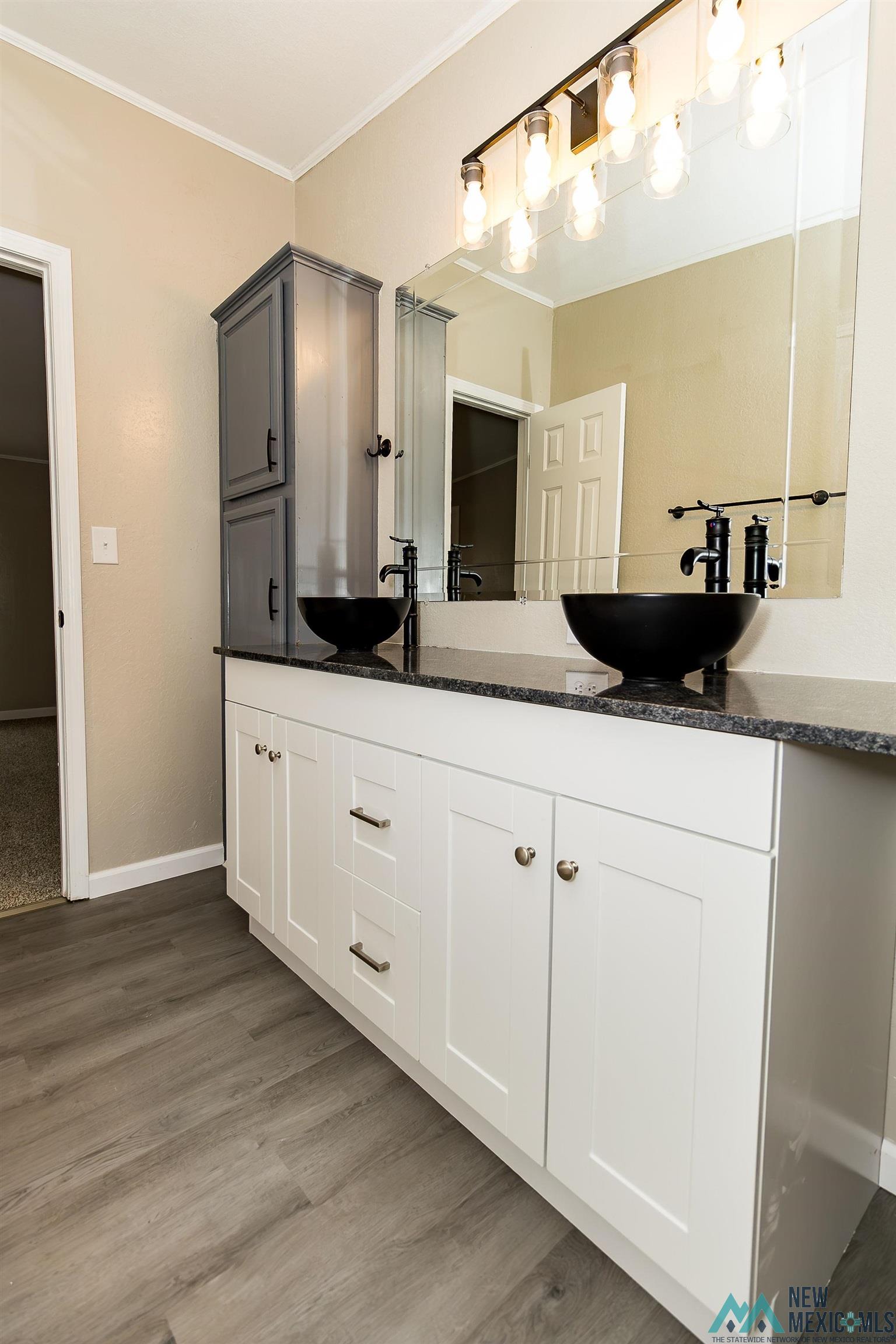 Broadview, New Mexico 88120, United States, 4 Bedrooms Bedrooms, ,3 BathroomsBathrooms,Residential,Active,43678