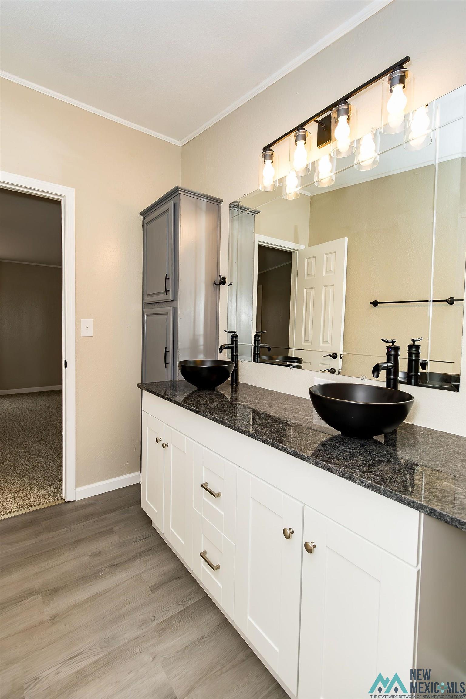 Broadview, New Mexico 88120, United States, 4 Bedrooms Bedrooms, ,3 BathroomsBathrooms,Residential,Active,43678