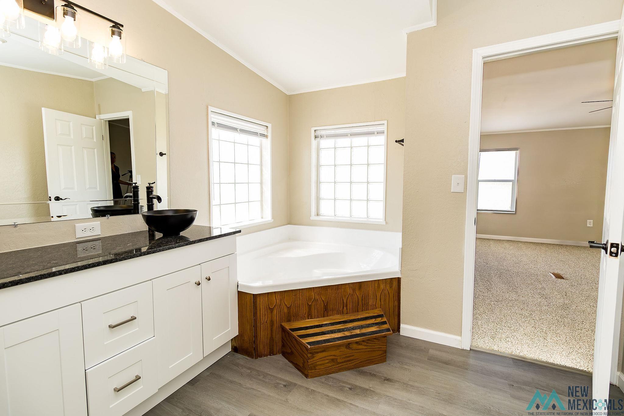 Broadview, New Mexico 88120, United States, 4 Bedrooms Bedrooms, ,3 BathroomsBathrooms,Residential,Active,43678