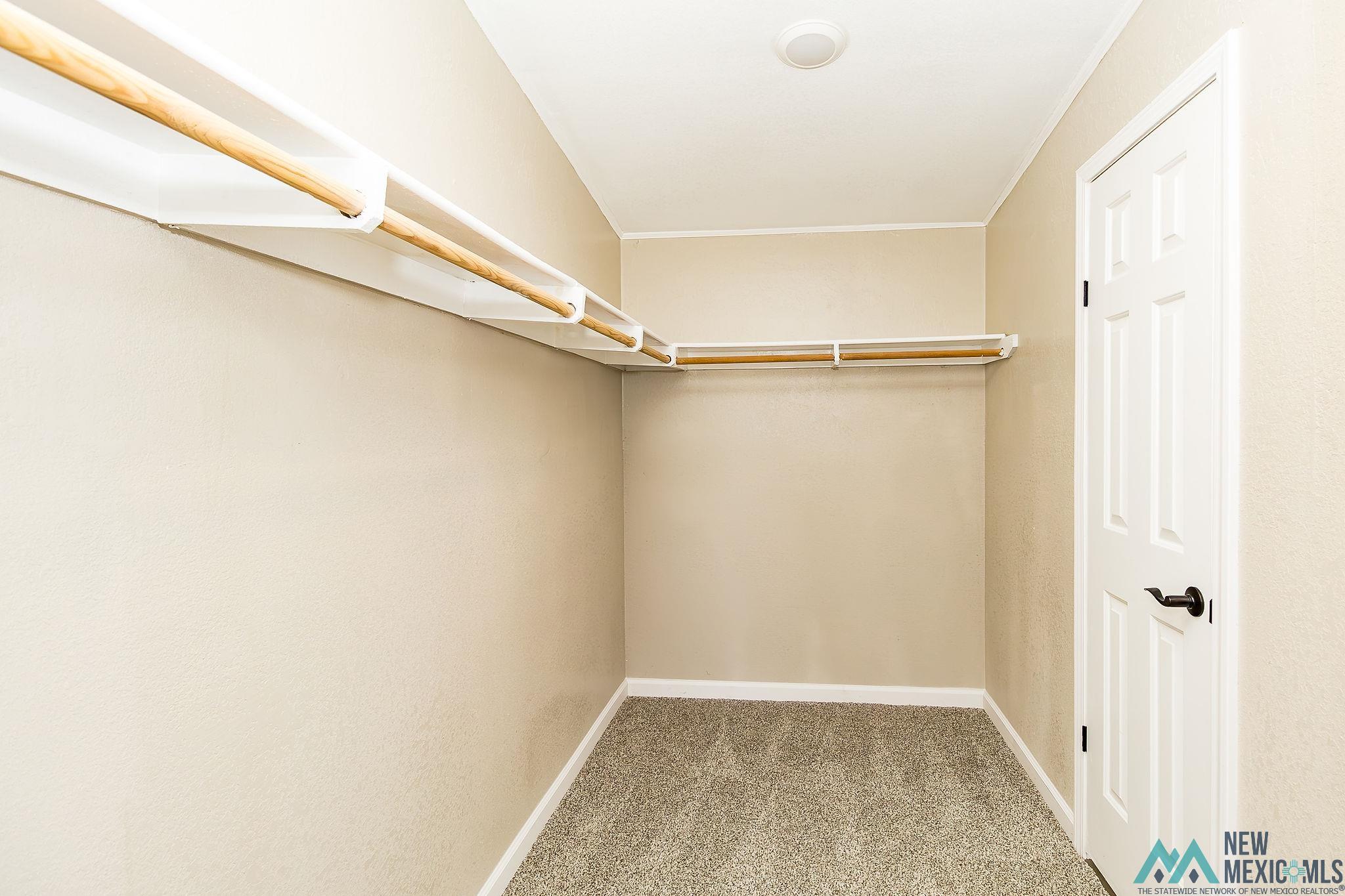 Broadview, New Mexico 88120, United States, 4 Bedrooms Bedrooms, ,3 BathroomsBathrooms,Residential,Active,43678