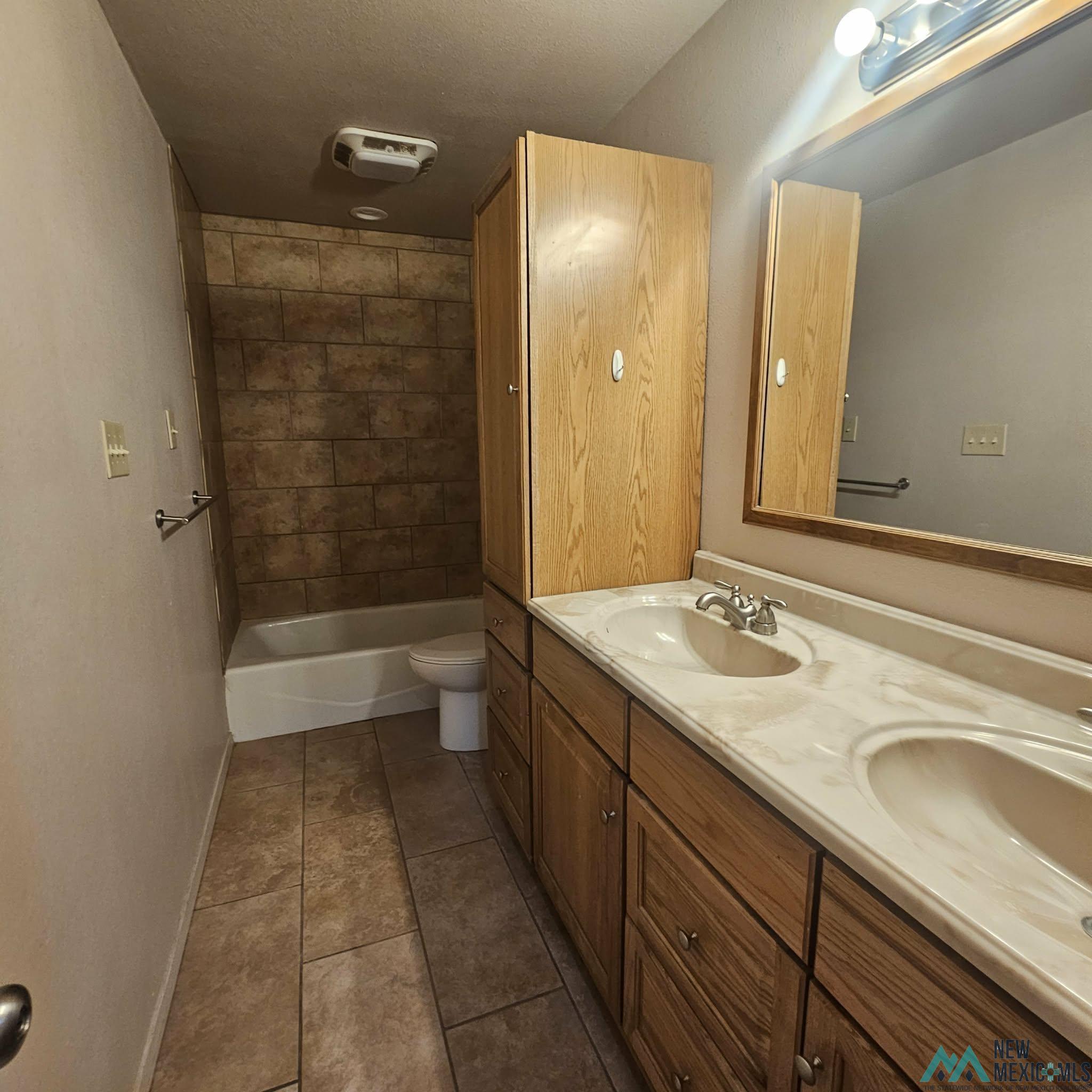 Clovis, New Mexico 88101, United States, 3 Bedrooms Bedrooms, ,1 BathroomBathrooms,Residential,Active,254852