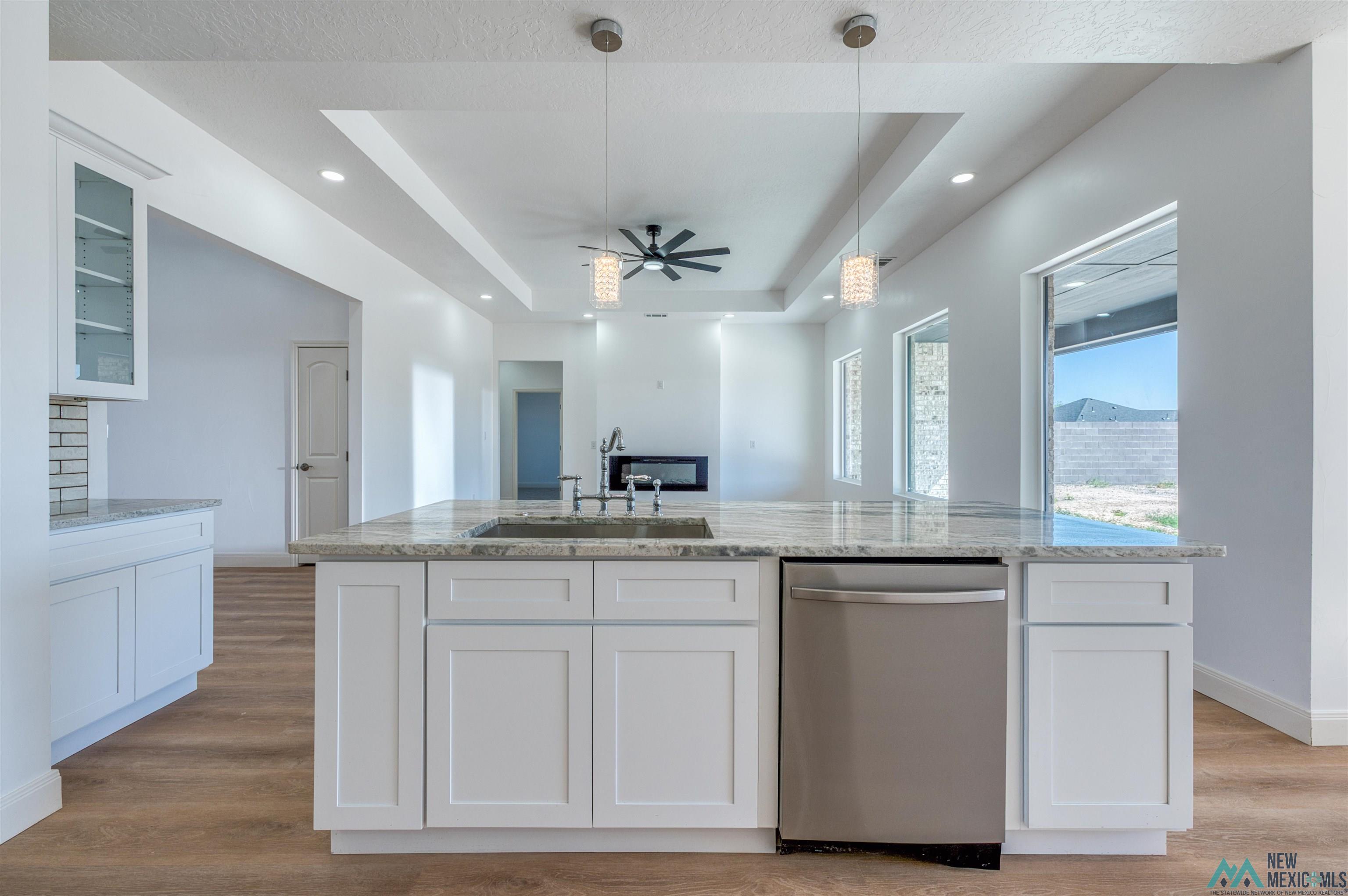 1101 N Eisenhower Road, Roswell, Texas image 22