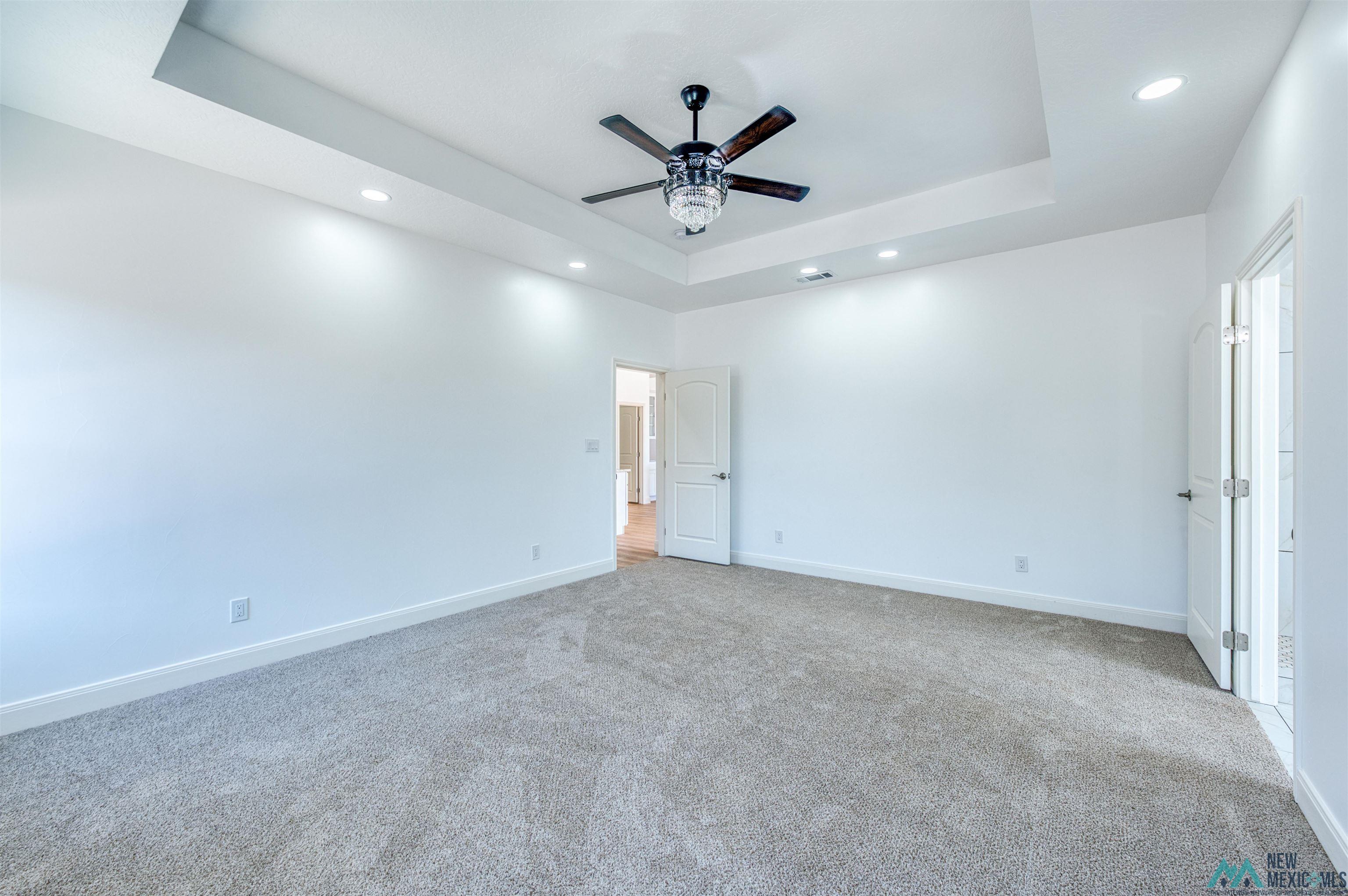 1101 N Eisenhower Road, Roswell, Texas image 36
